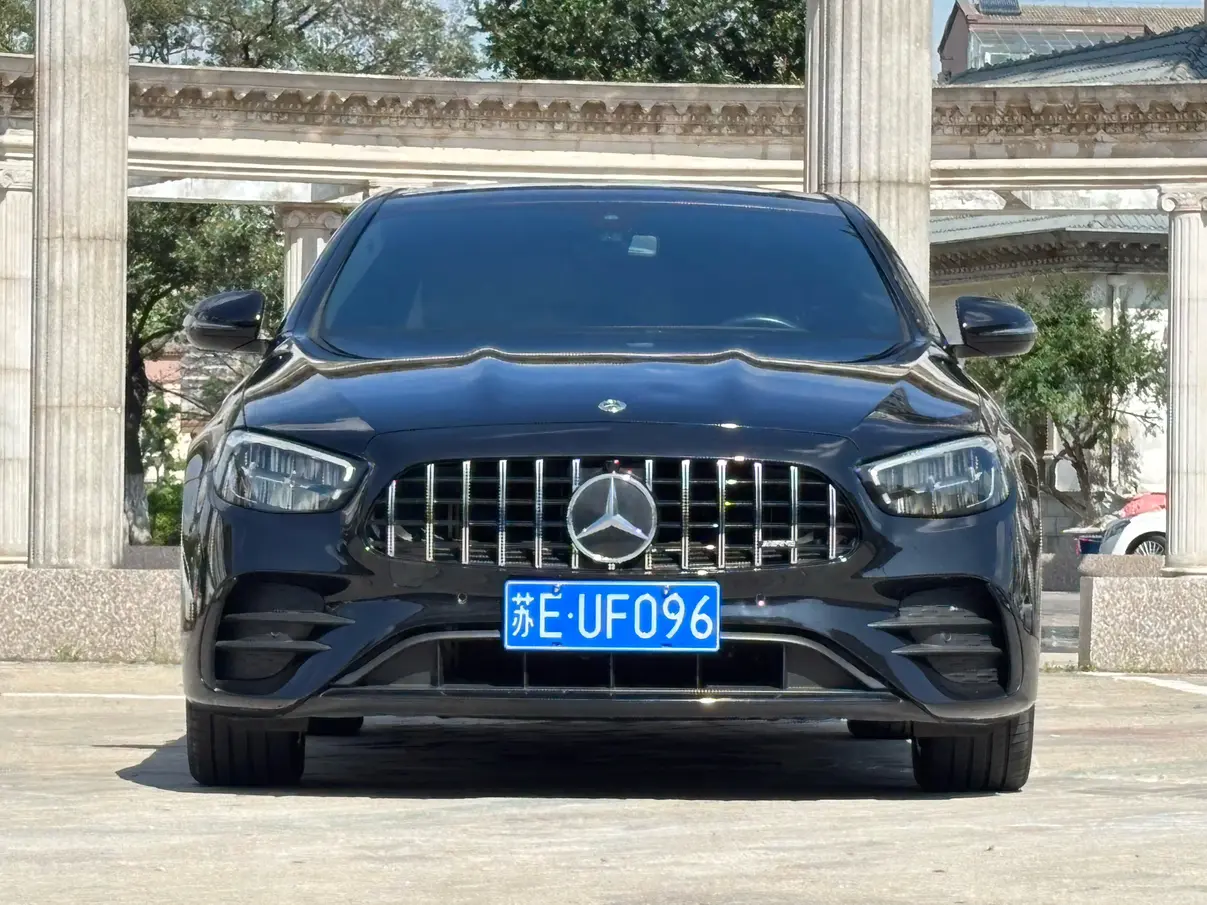 Mercedes-Benz E-Class  из Китая