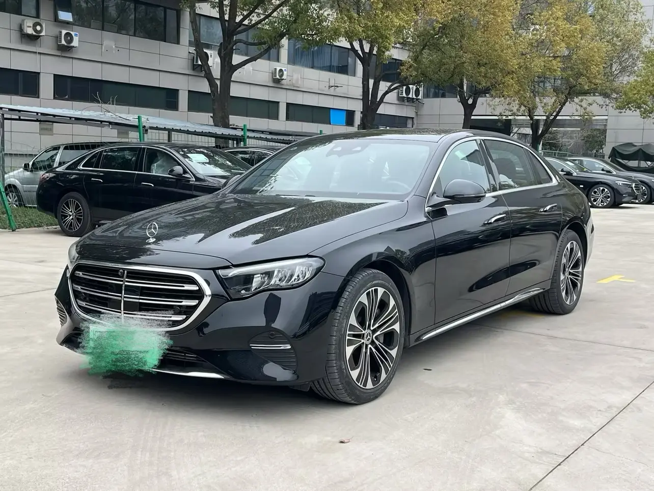 Mercedes-Benz E-Class PHEV  из Китая