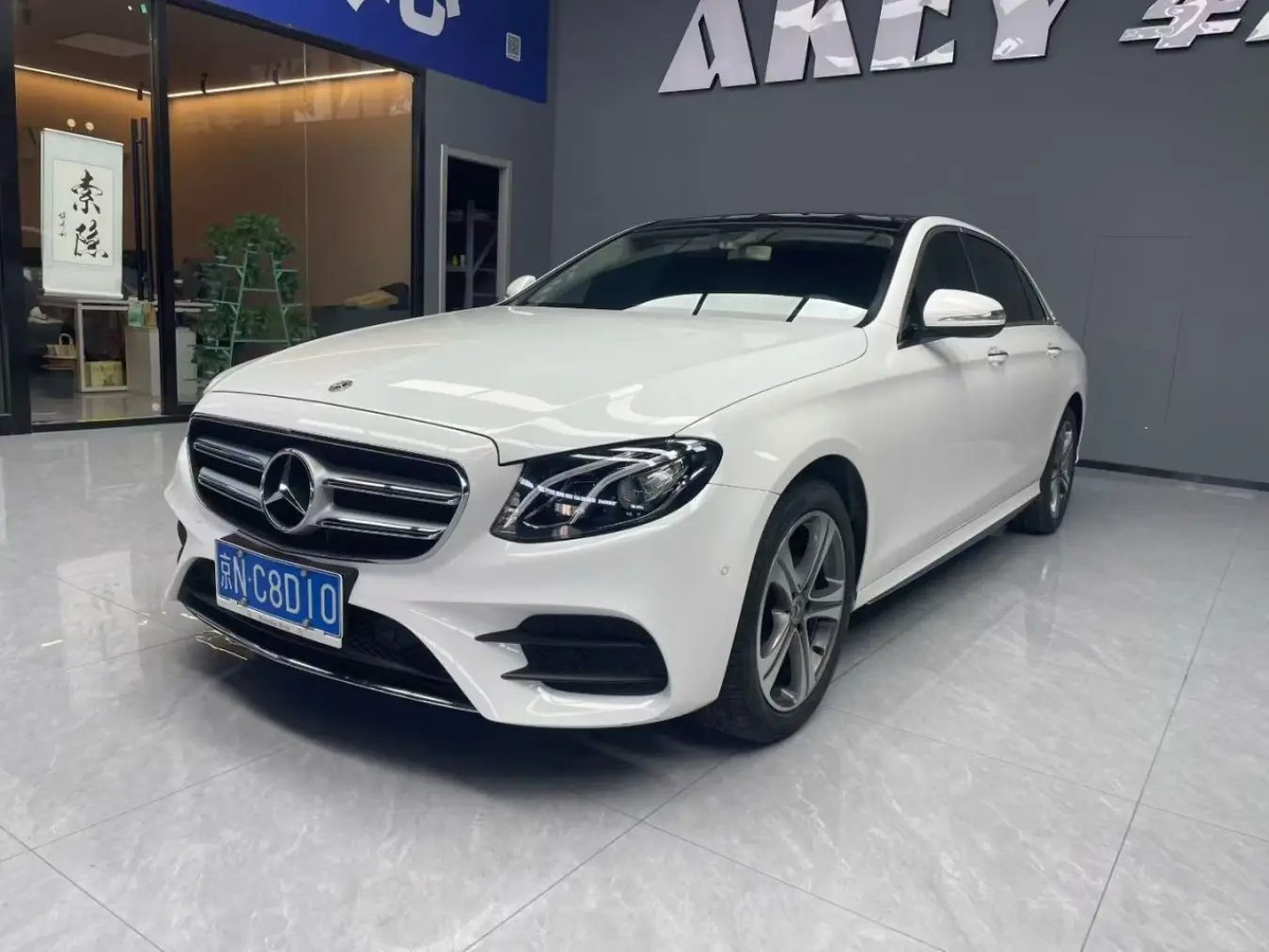 Mercedes-Benz E-Class  из Китая