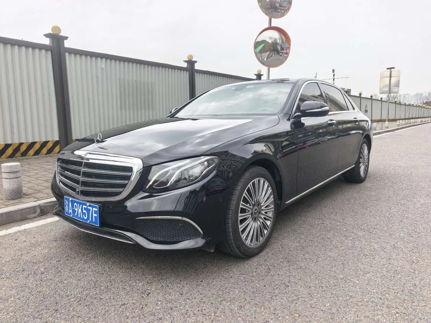 Mercedes-Benz E-Class  из Китая