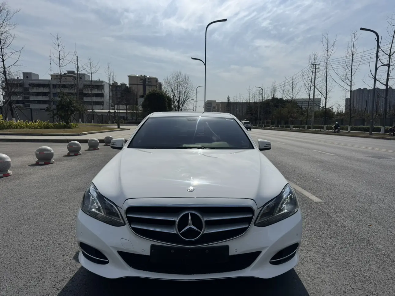 Mercedes-Benz E-Class  из Китая