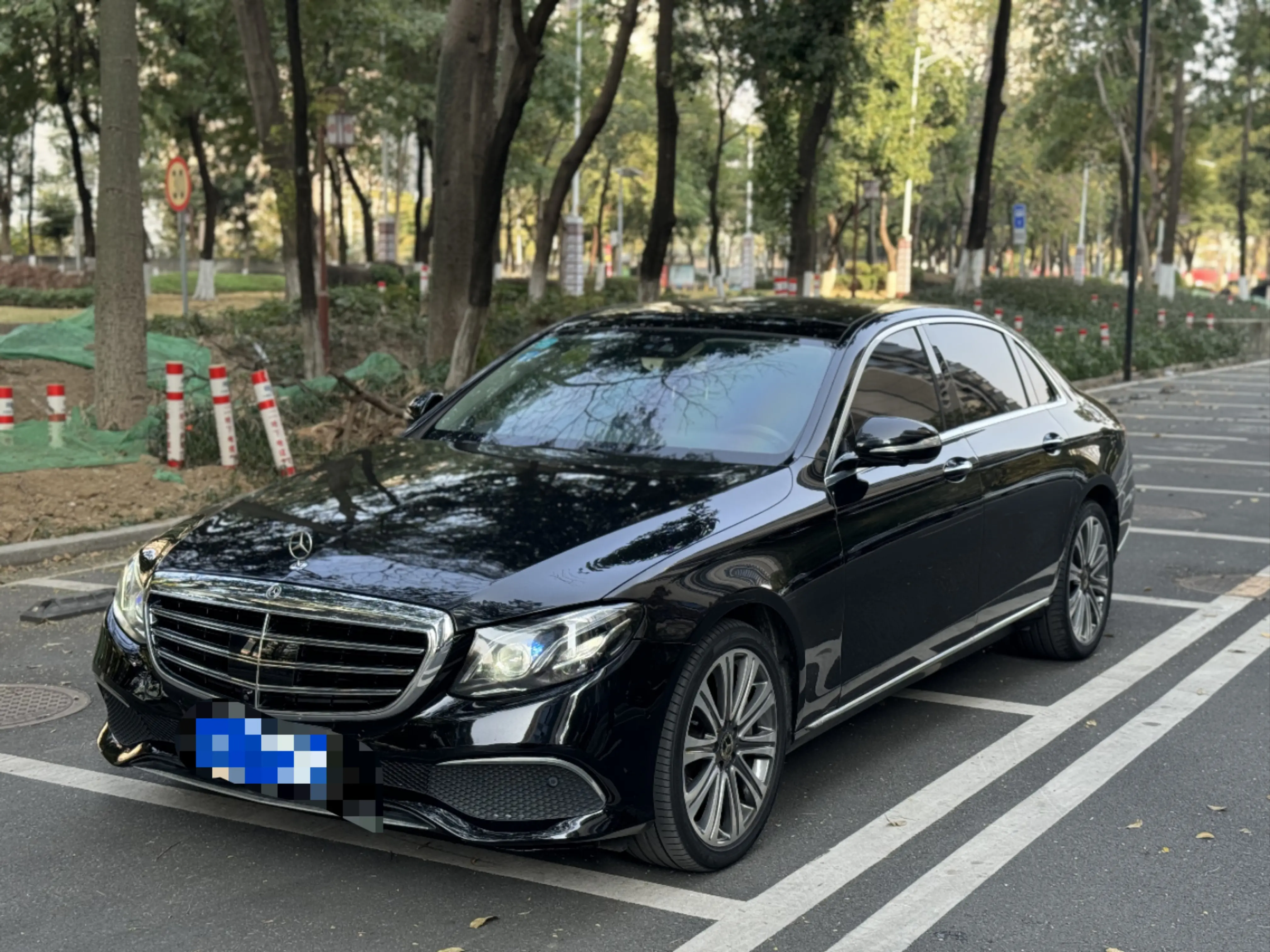 Mercedes-Benz E-Class  из Китая