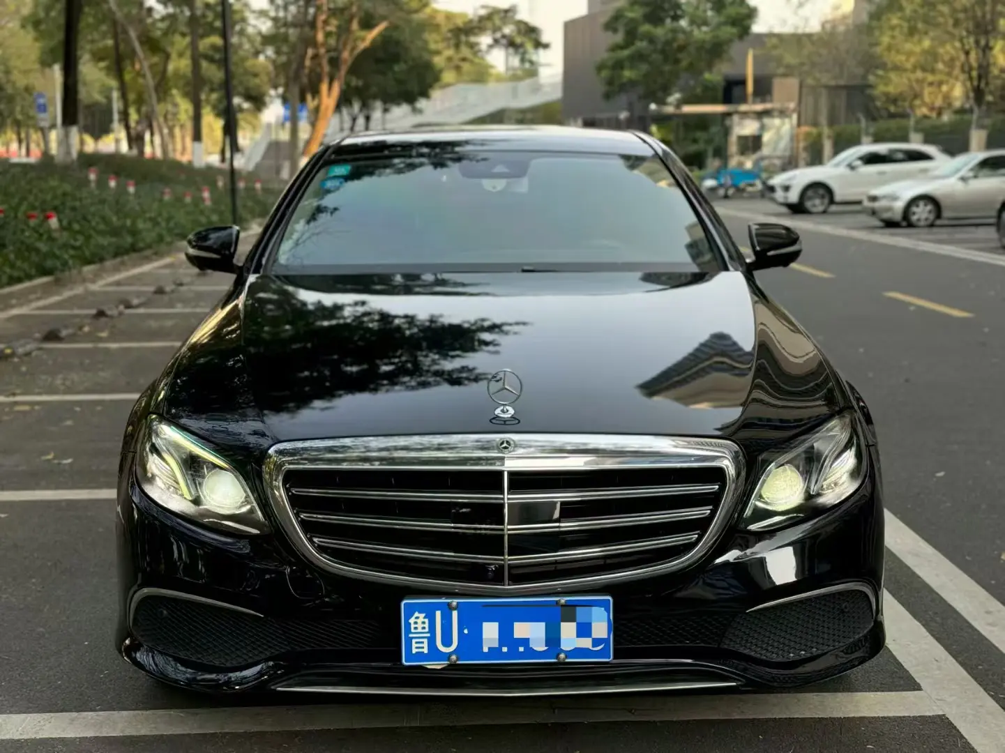 Mercedes-Benz E-Class  из Китая