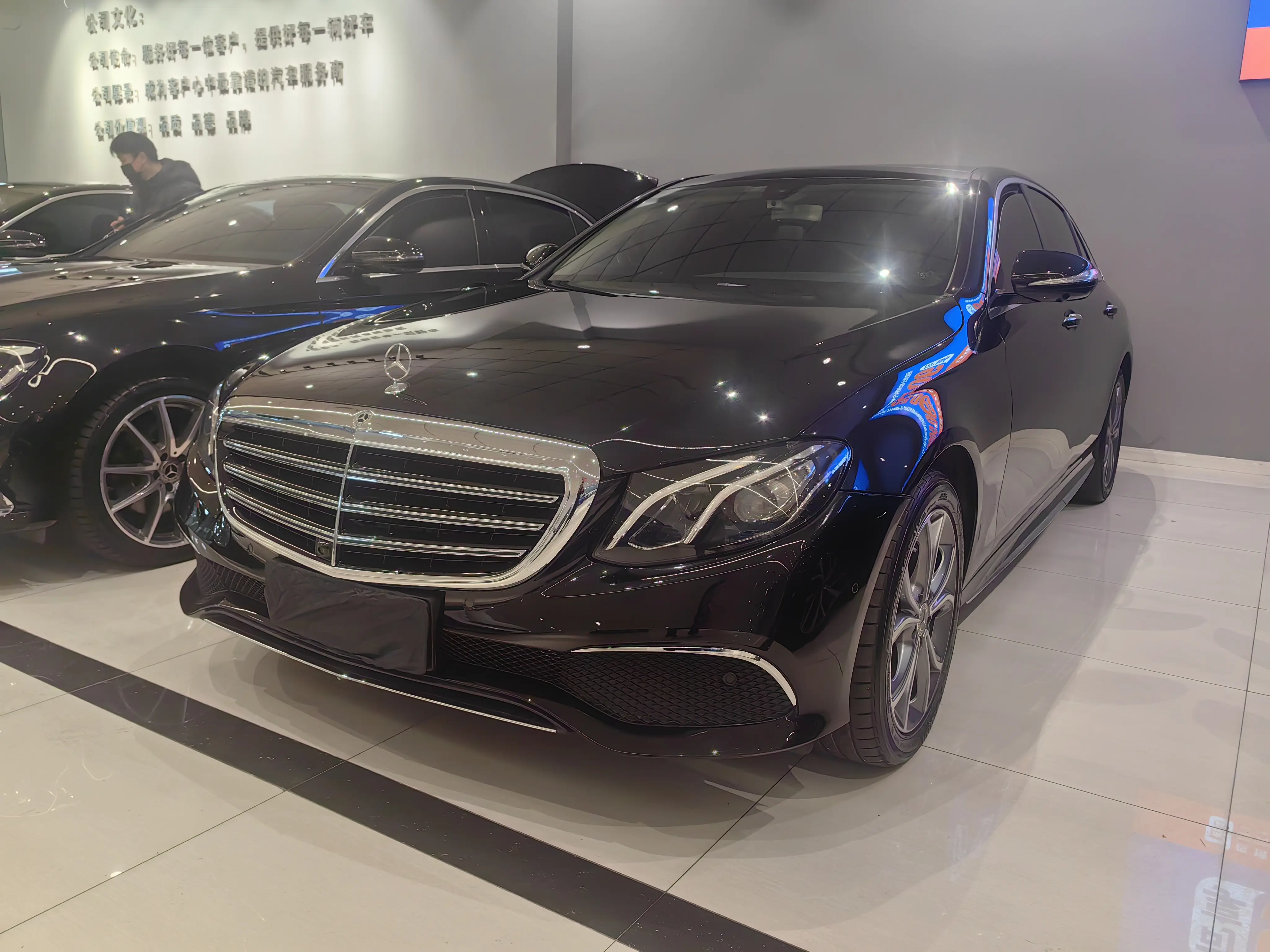 Mercedes-Benz E-Class  из Китая