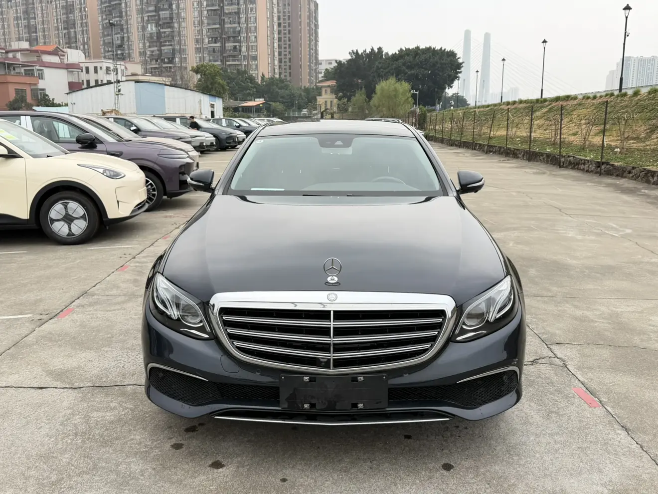 Mercedes-Benz E-Class  из Китая