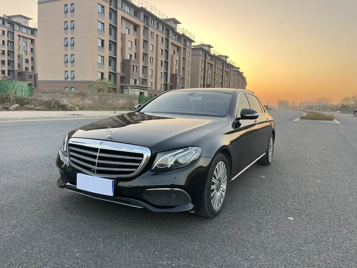 Mercedes-Benz E-Class  из Китая