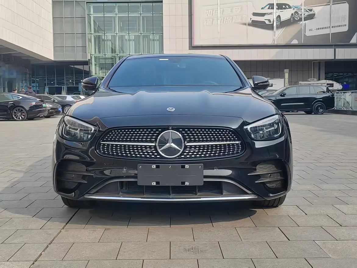 Mercedes-Benz E-Class  из Китая