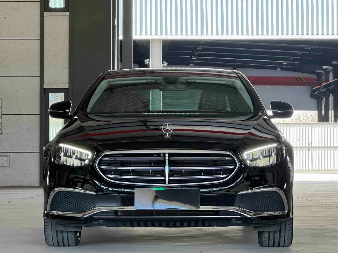 Mercedes-Benz E-Class  из Китая
