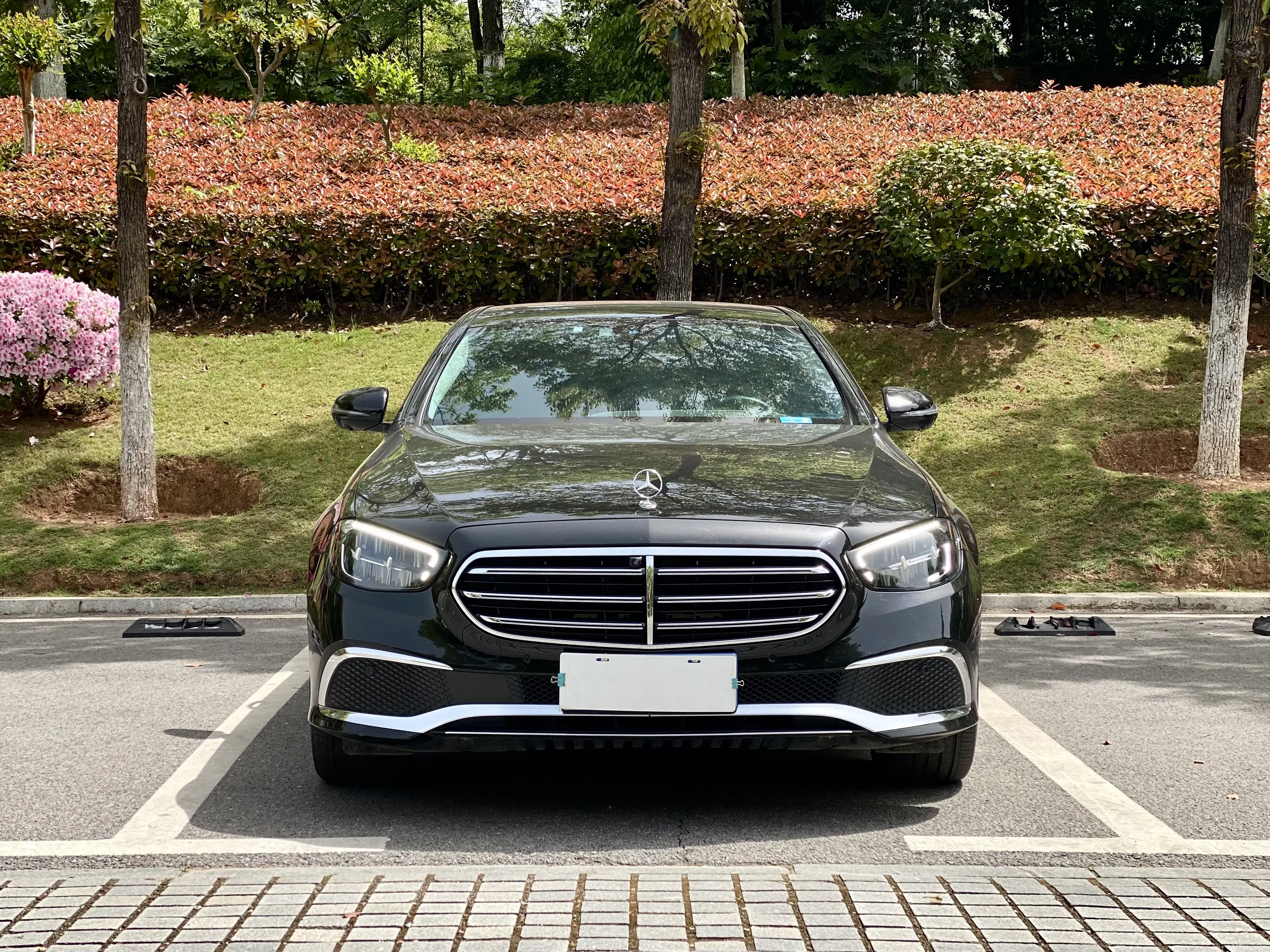 Mercedes-Benz E-Class  из Китая