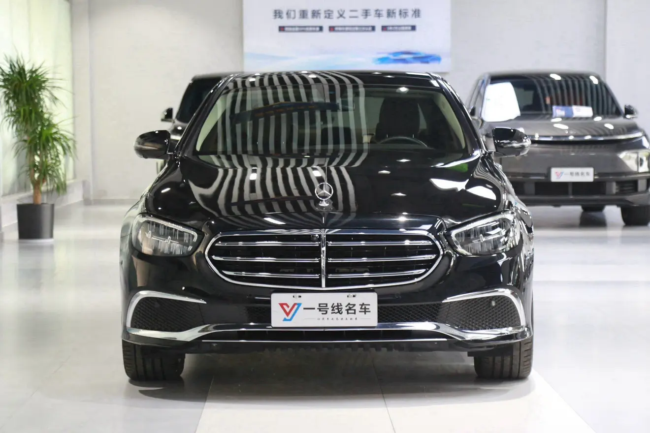 Mercedes-Benz E-Class  из Китая