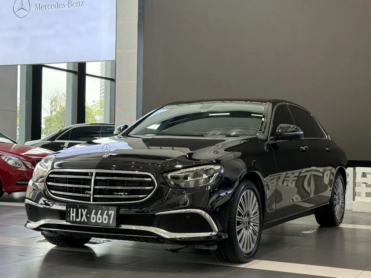 Mercedes-Benz E-Class  из Китая