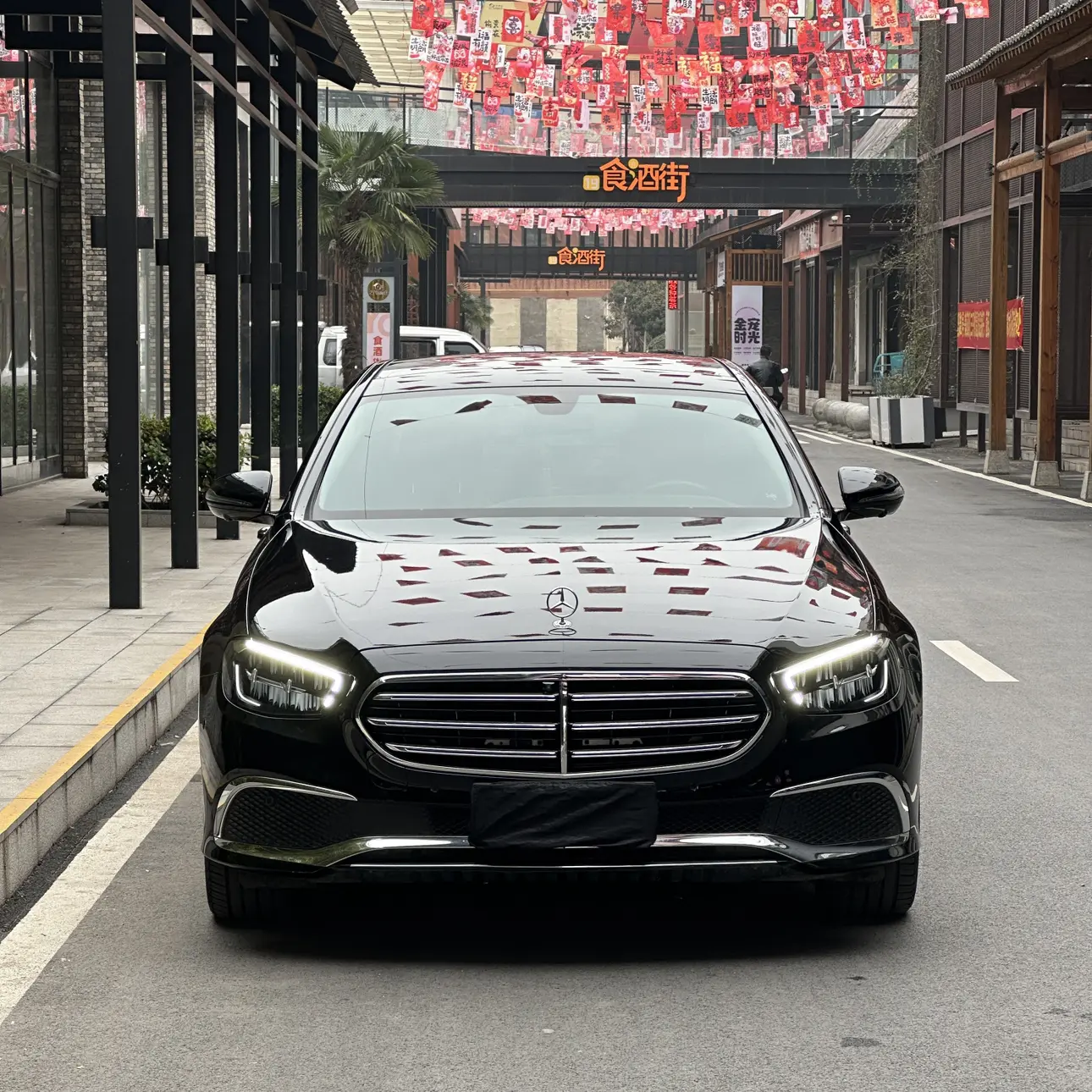 Mercedes-Benz E-Class  из Китая