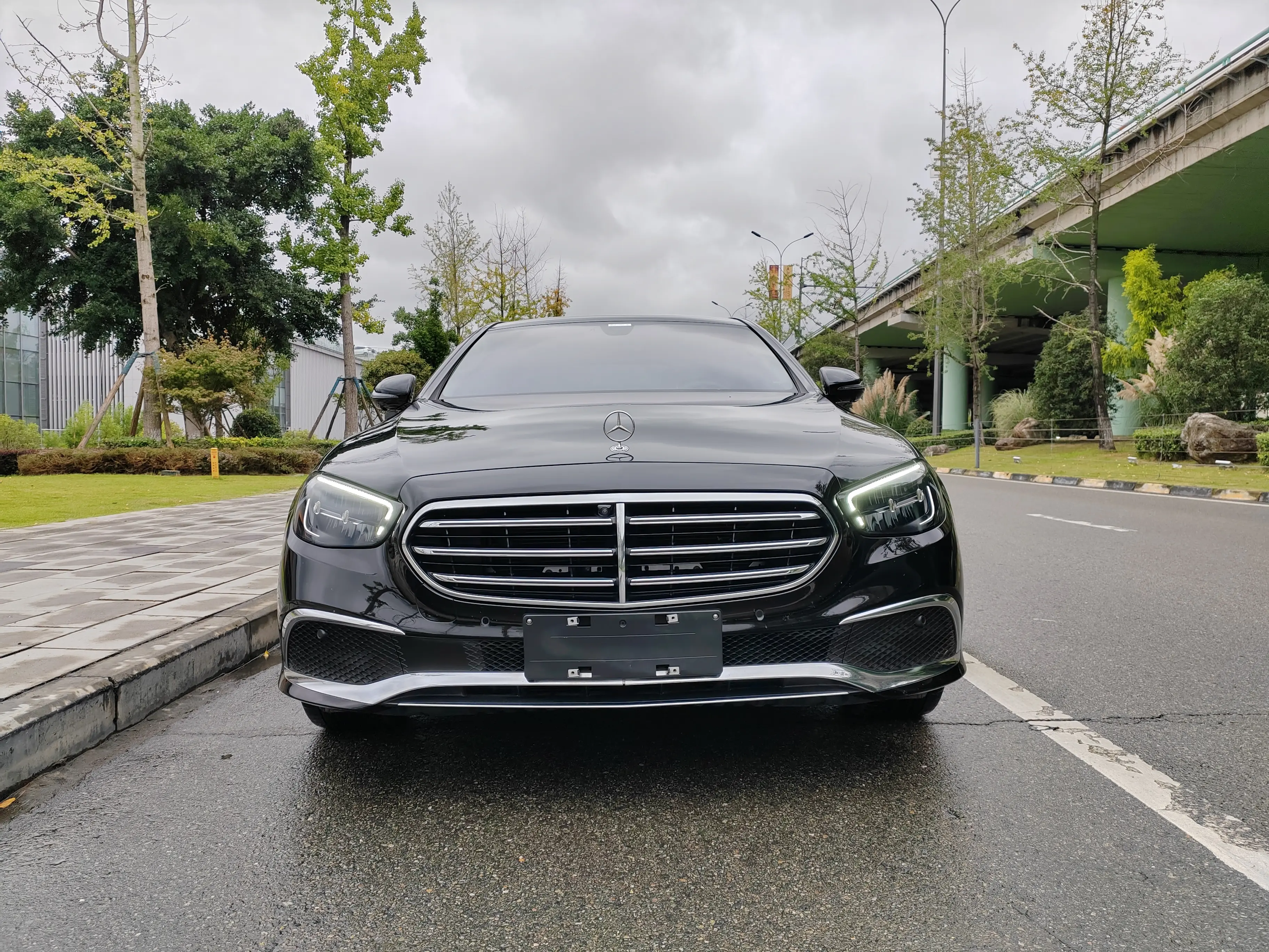 Mercedes-Benz E-Class  из Китая