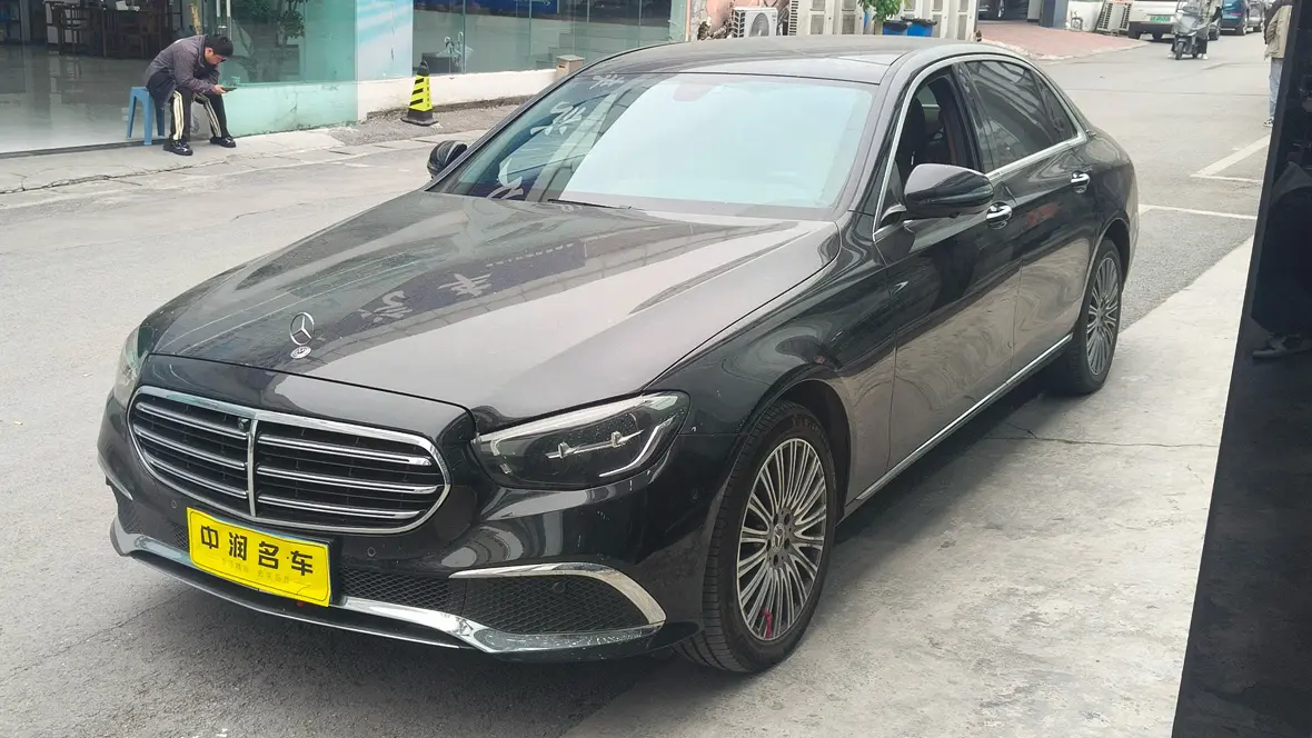 Mercedes-Benz E-Class  из Китая
