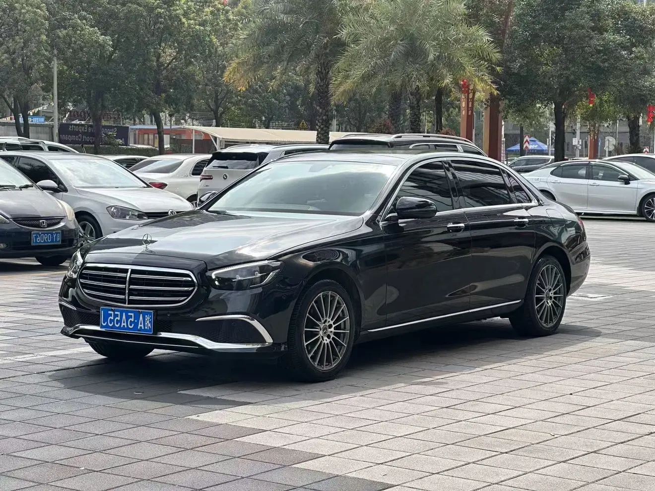 Mercedes-Benz E-Class  из Китая