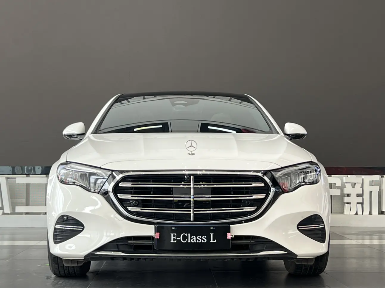 Mercedes-Benz E-Class  из Китая