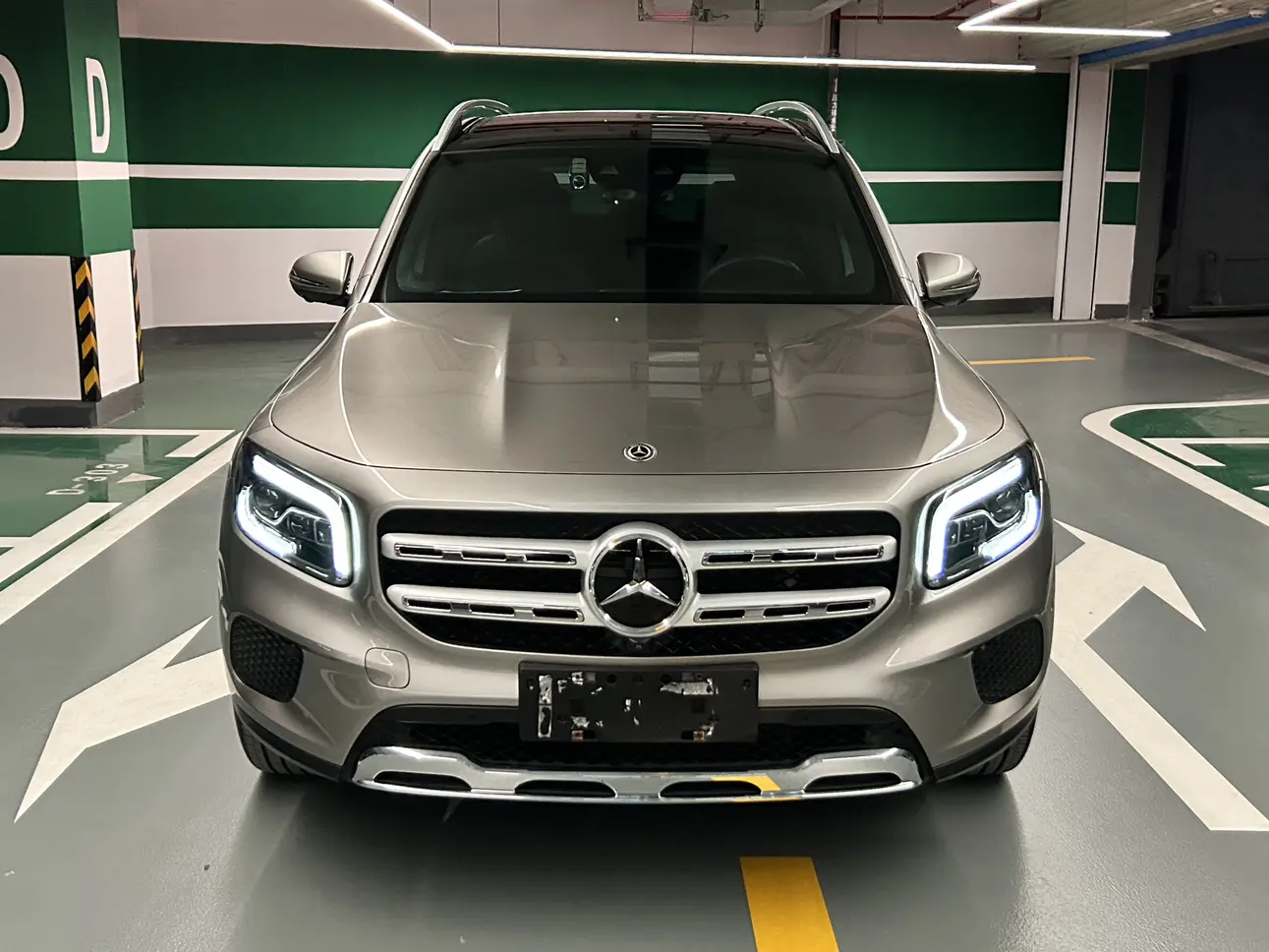 Mercedes-Benz GLB  из Китая