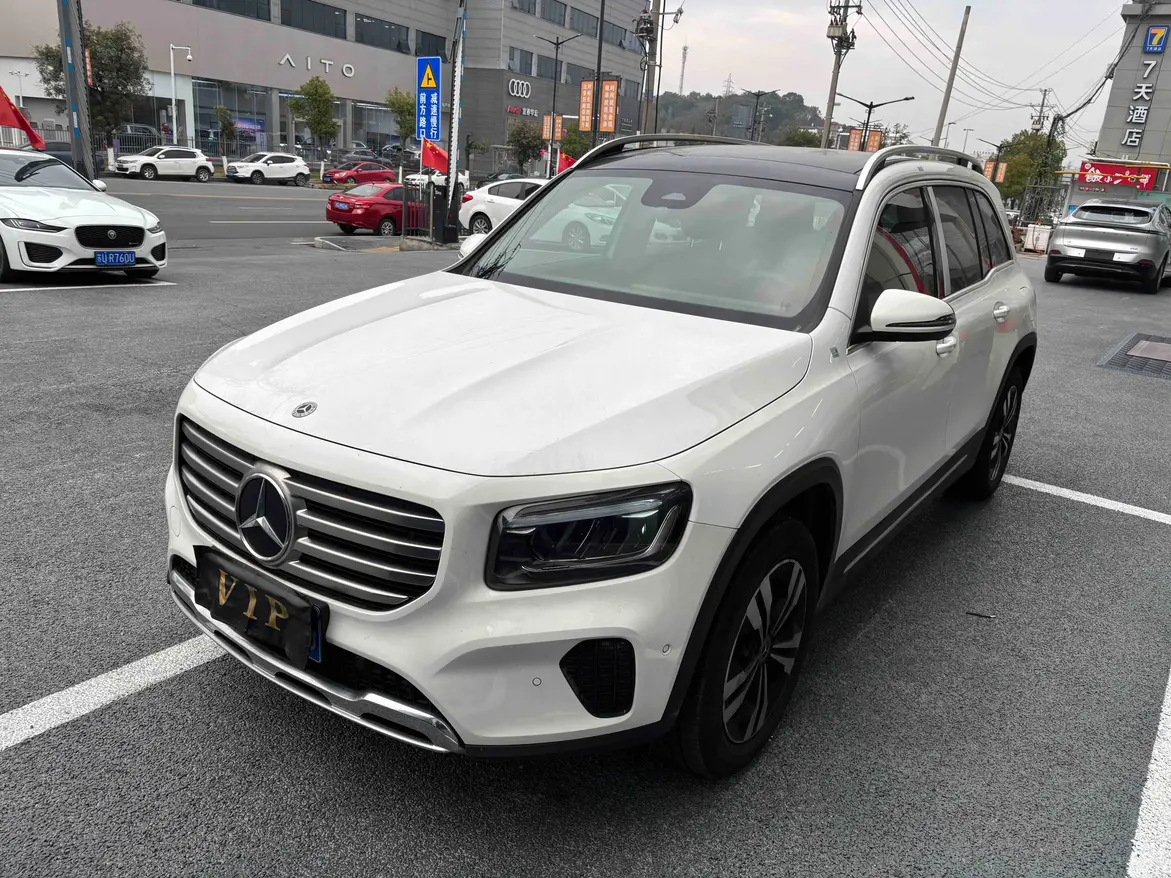 Mercedes-Benz GLB  из Китая