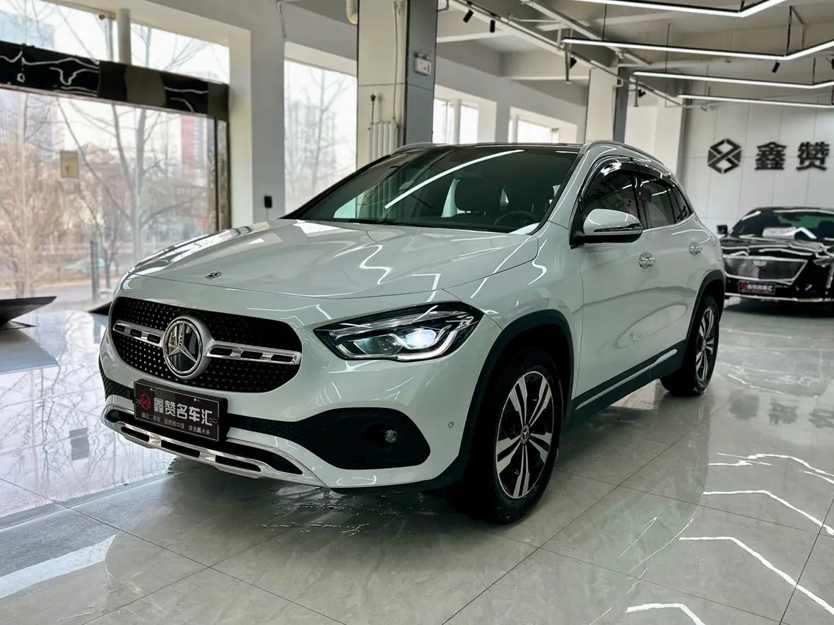 Mercedes-Benz GLA  из Китая