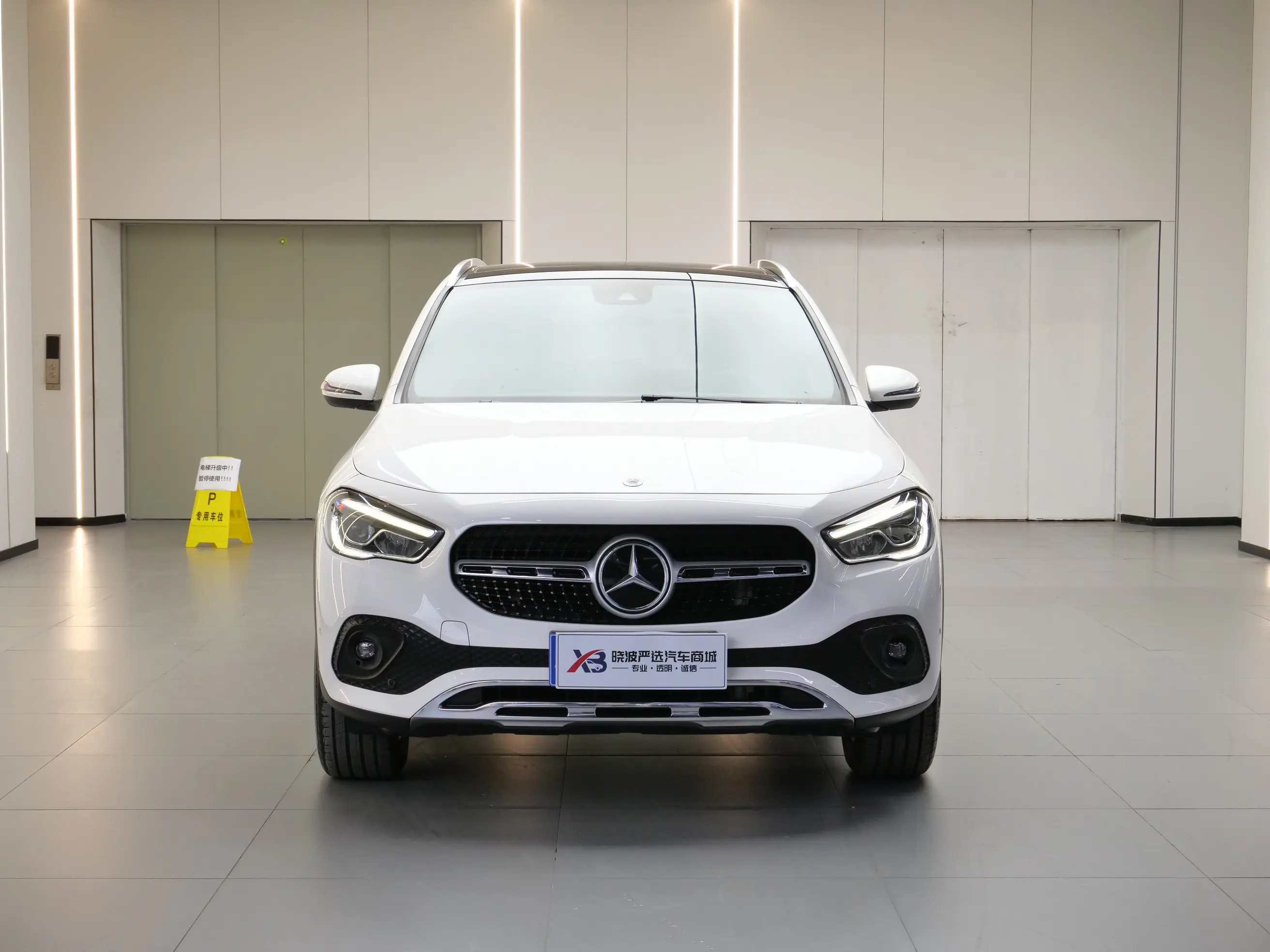 Mercedes-Benz GLA  из Китая