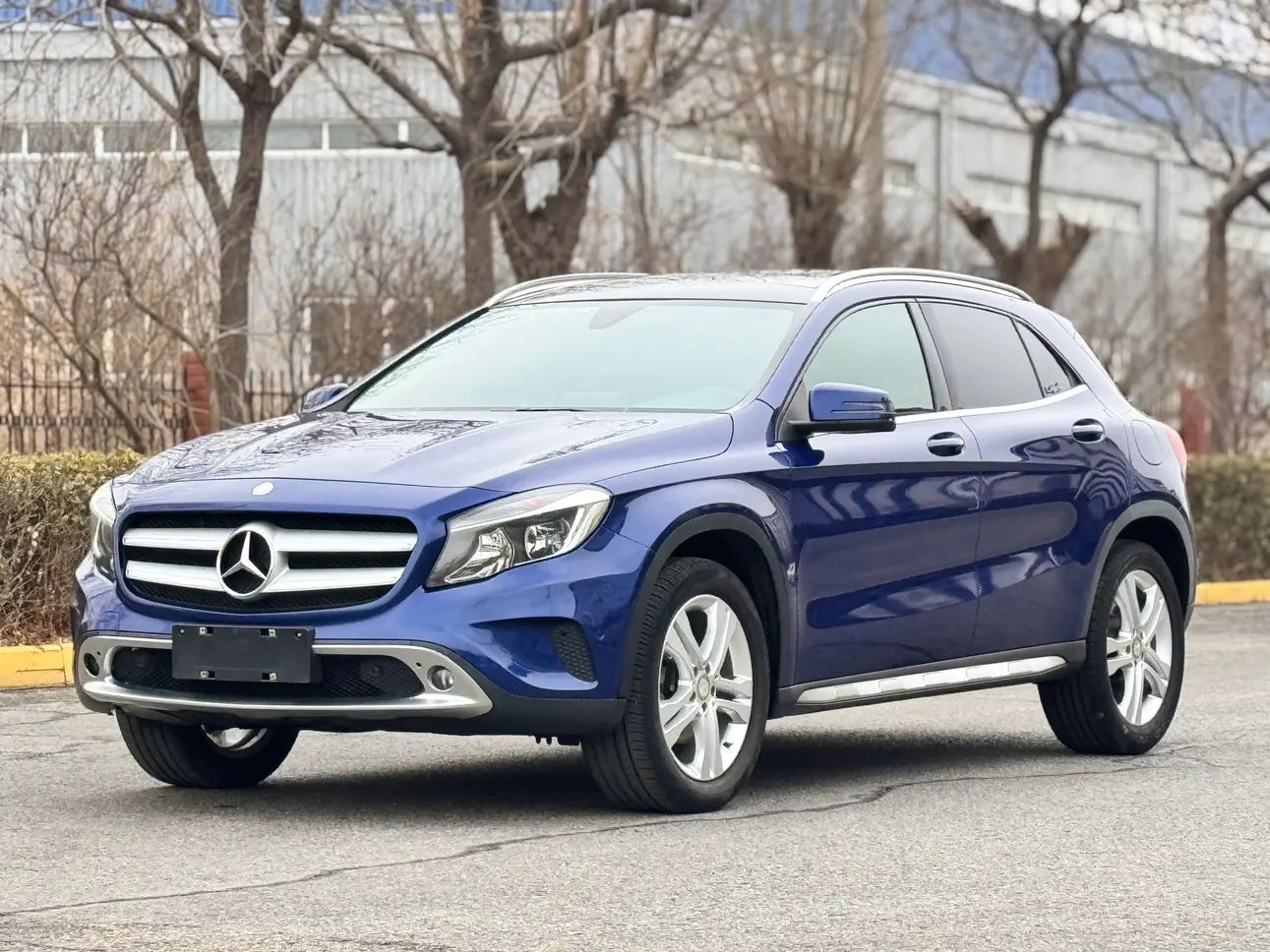 Mercedes-Benz GLA  из Китая
