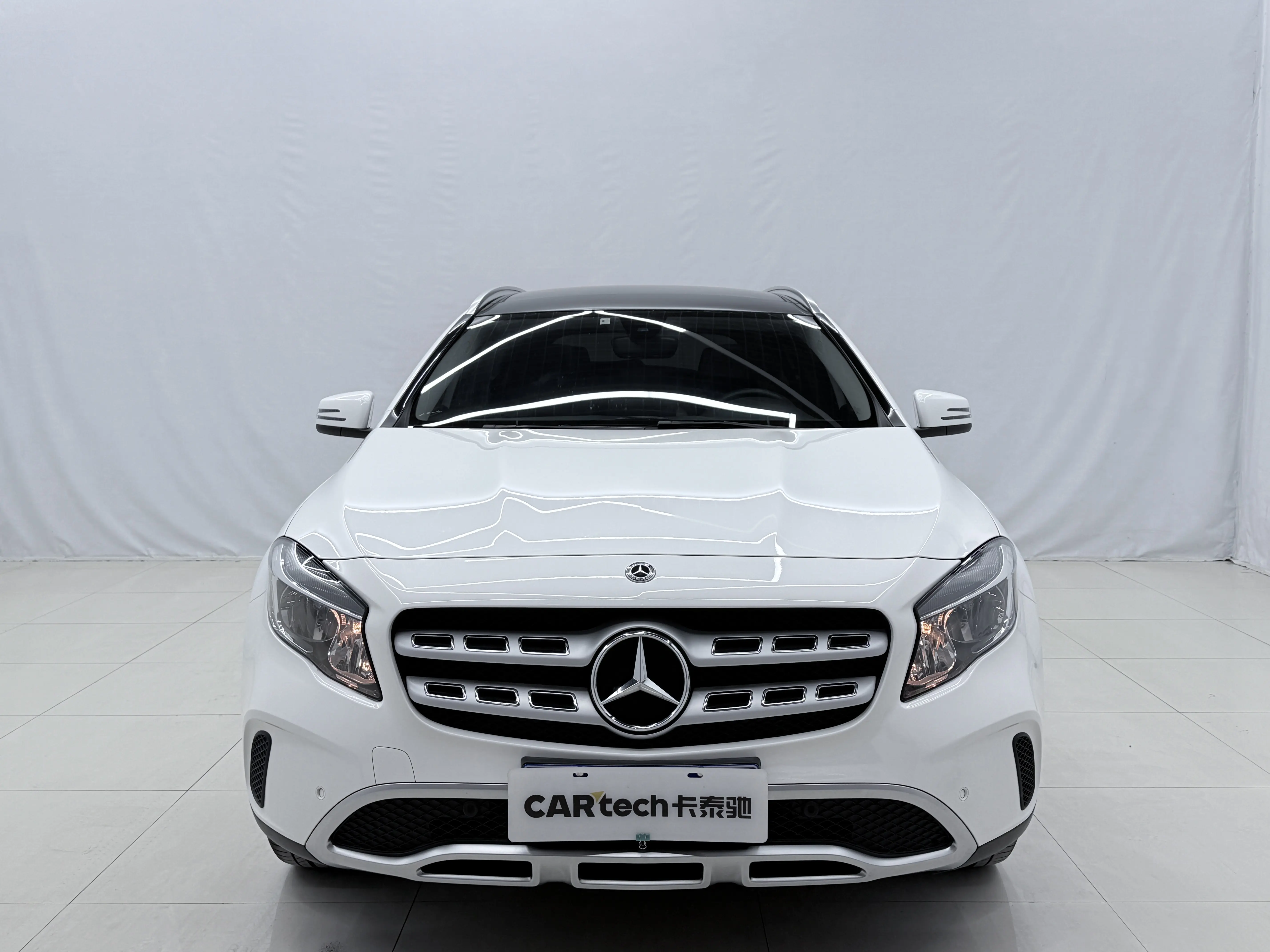 Mercedes-Benz GLA  из Китая