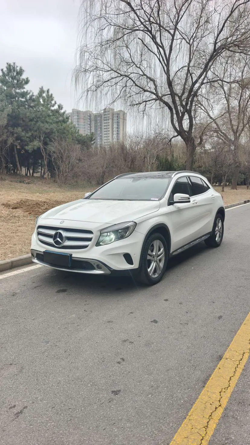Mercedes-Benz GLA  из Китая