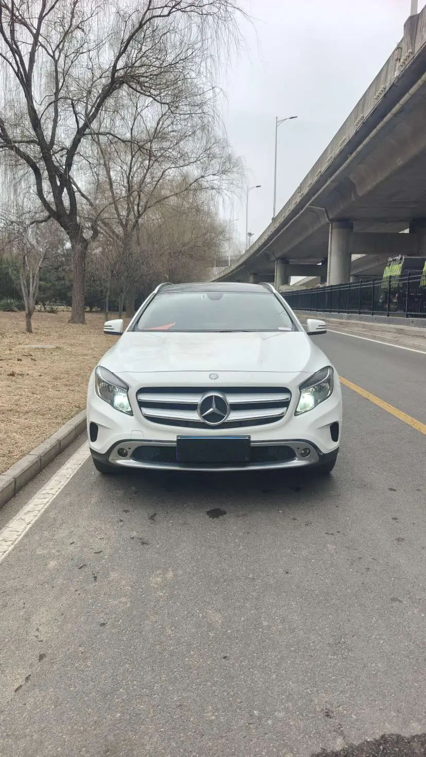 Mercedes-Benz GLA  из Китая