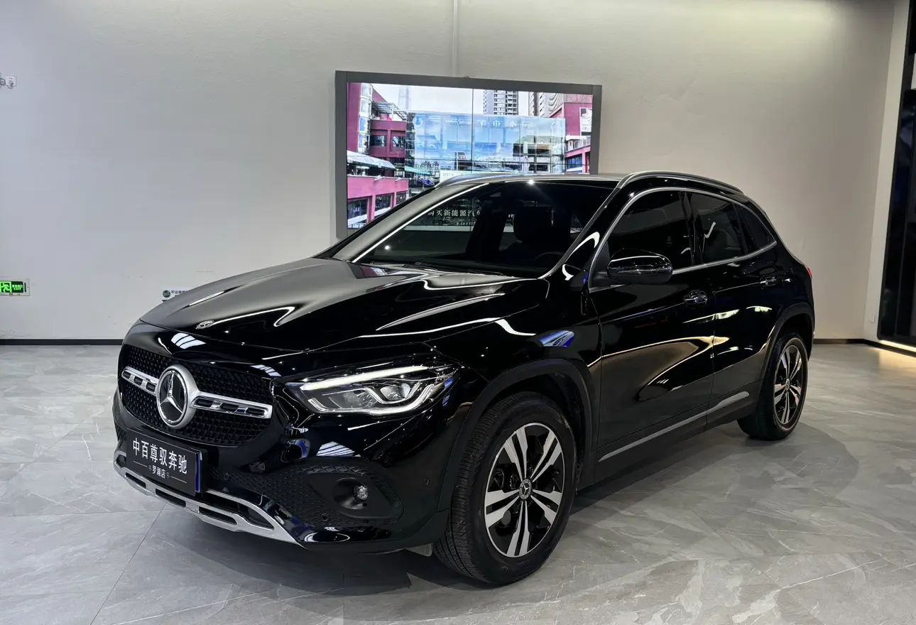 Mercedes-Benz GLA  из Китая