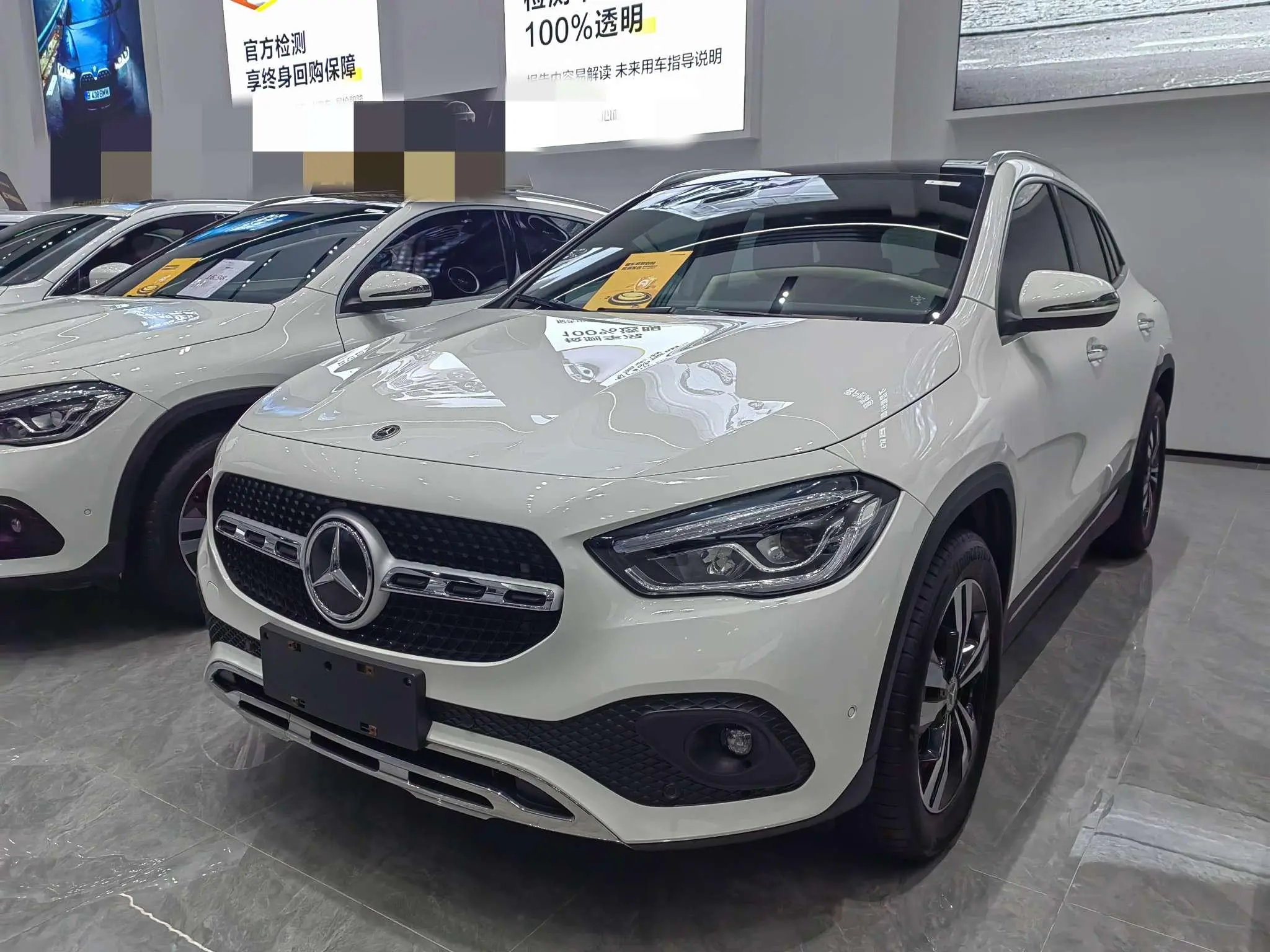 Mercedes-Benz GLA  из Китая