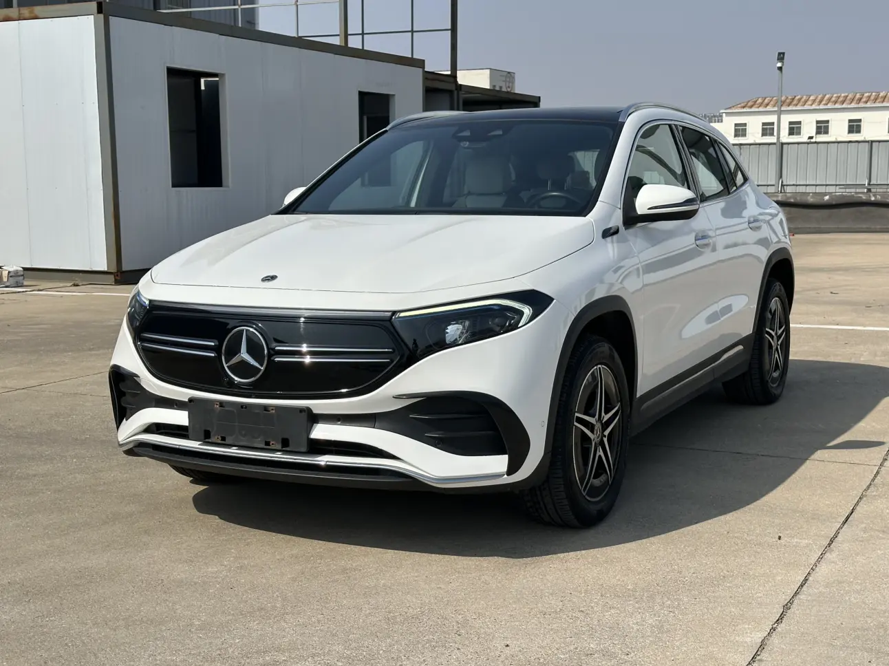 Mercedes-Benz Mercedes Benz EQA  из Китая