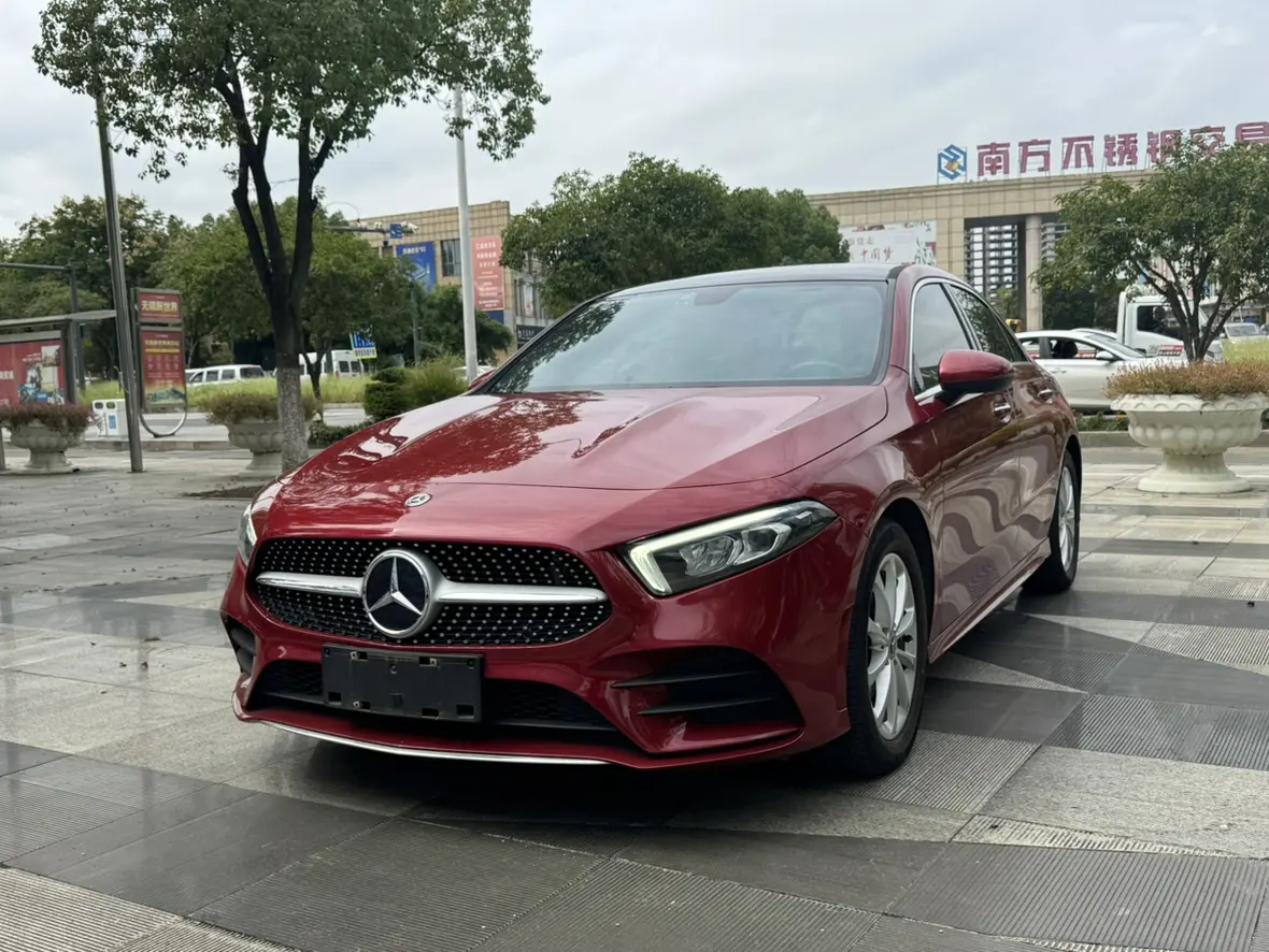 Mercedes-Benz Mercedes Benz A Class  из Китая