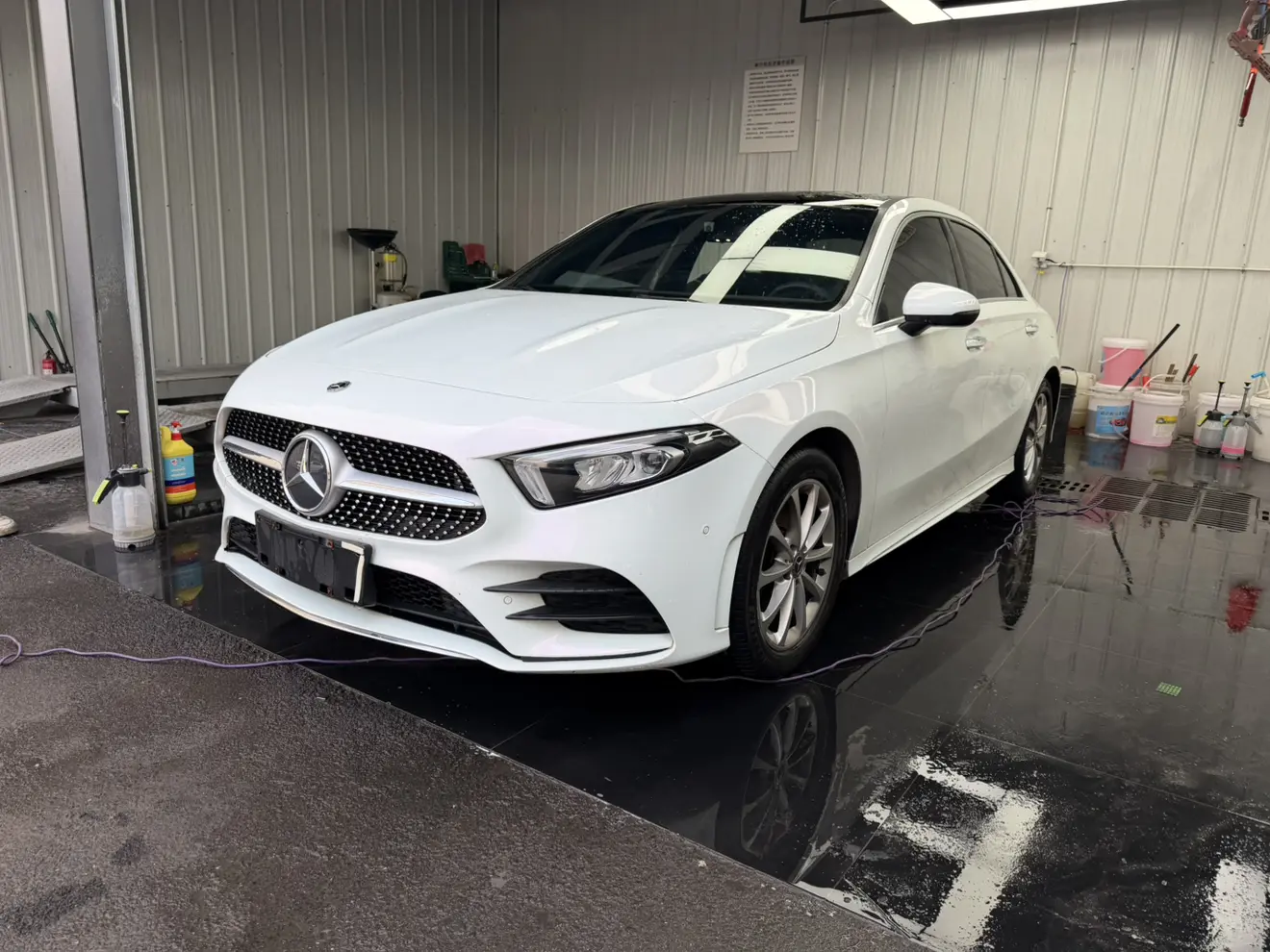 Mercedes-Benz Mercedes Benz A Class  из Китая