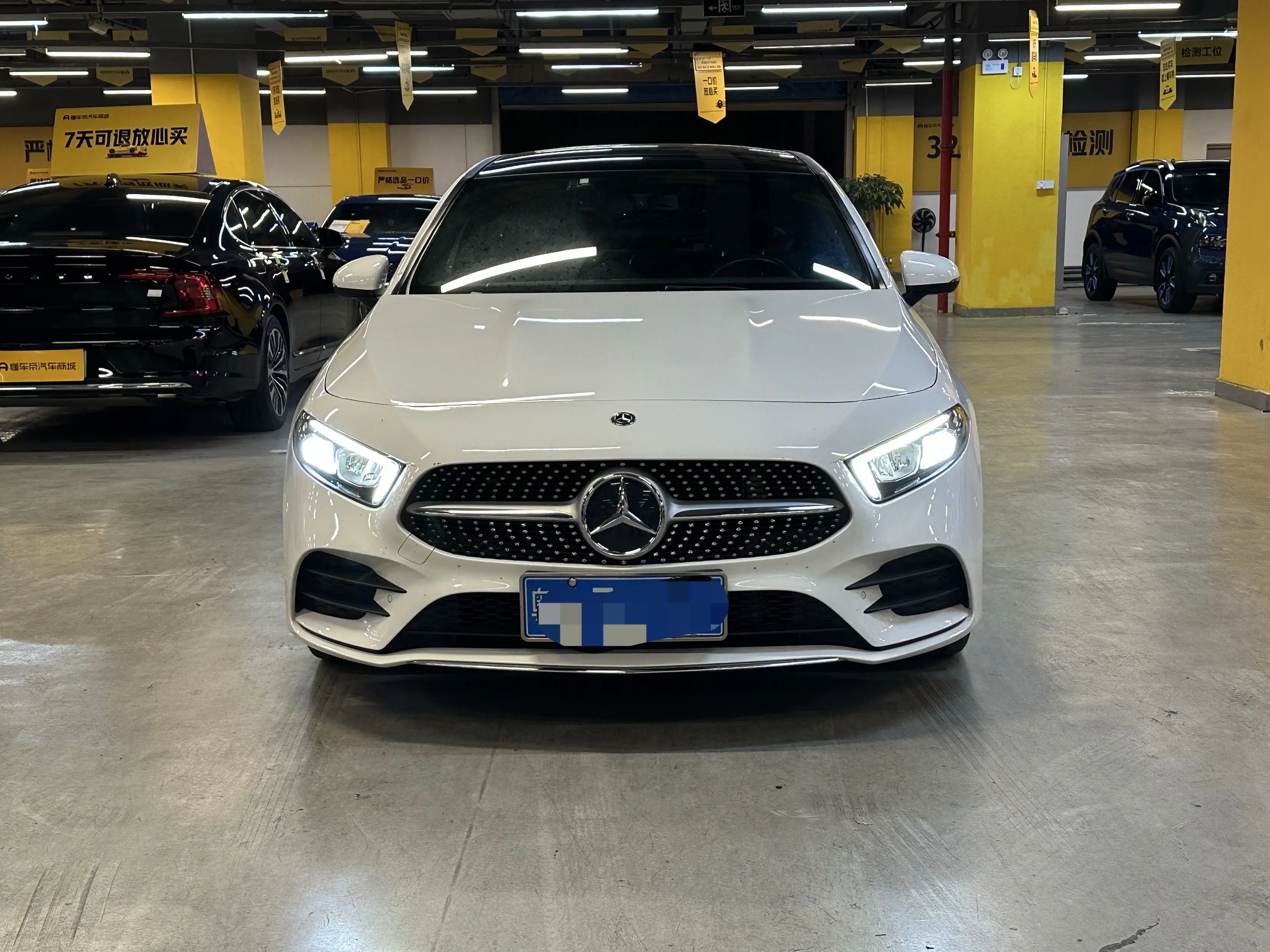 Mercedes-Benz Mercedes Benz A Class  из Китая