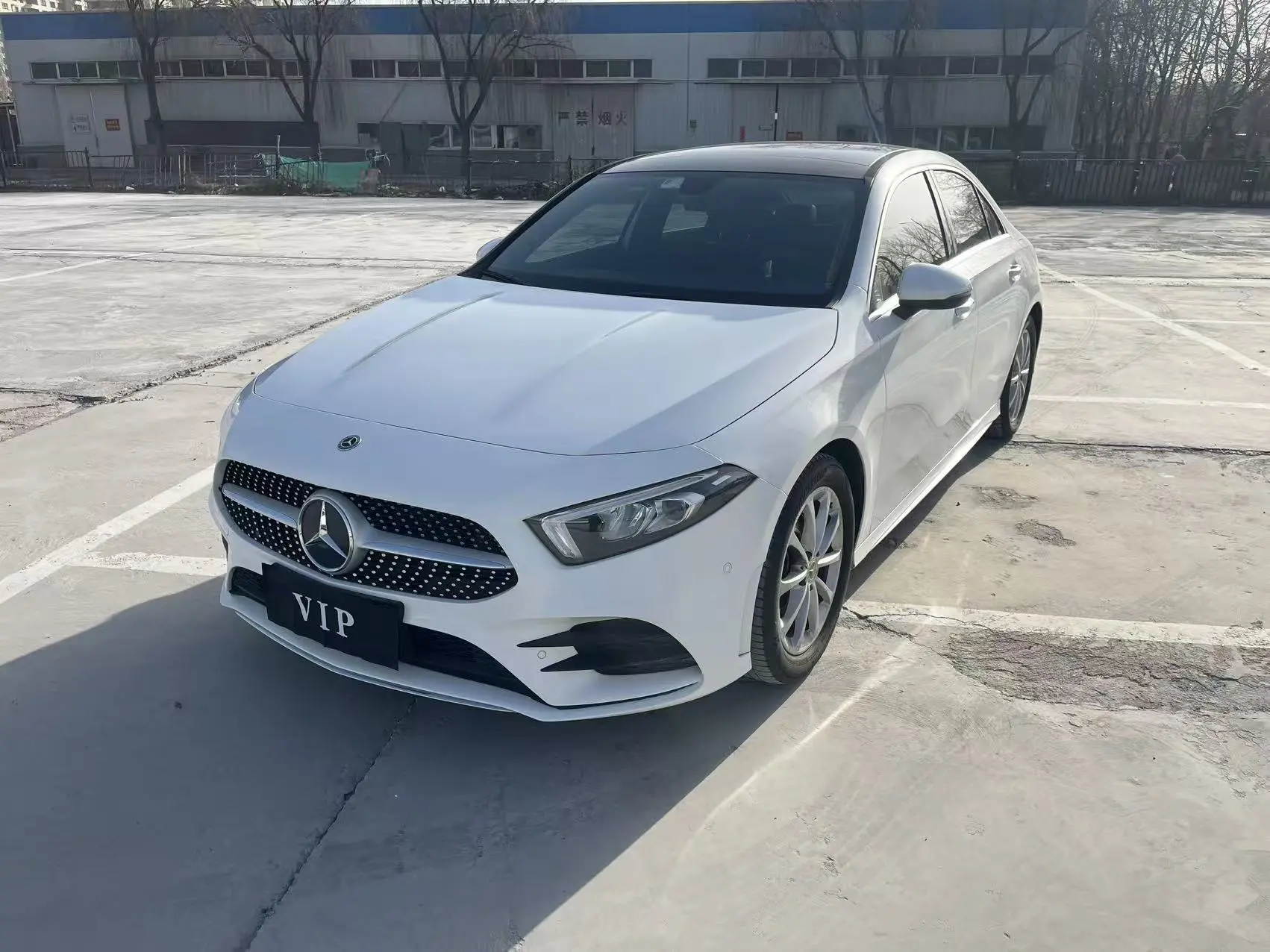 Mercedes-Benz Mercedes Benz A Class  из Китая