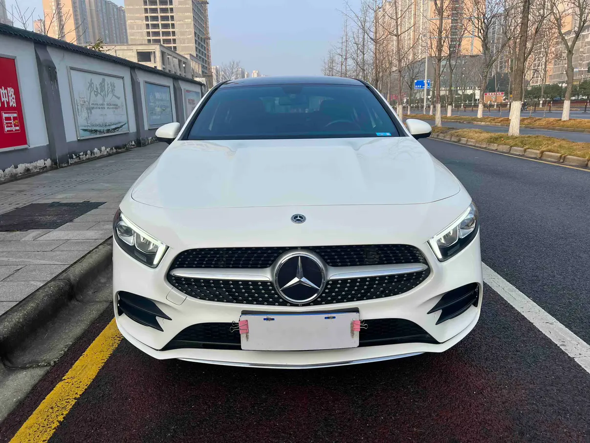 Mercedes-Benz Mercedes Benz A Class  из Китая