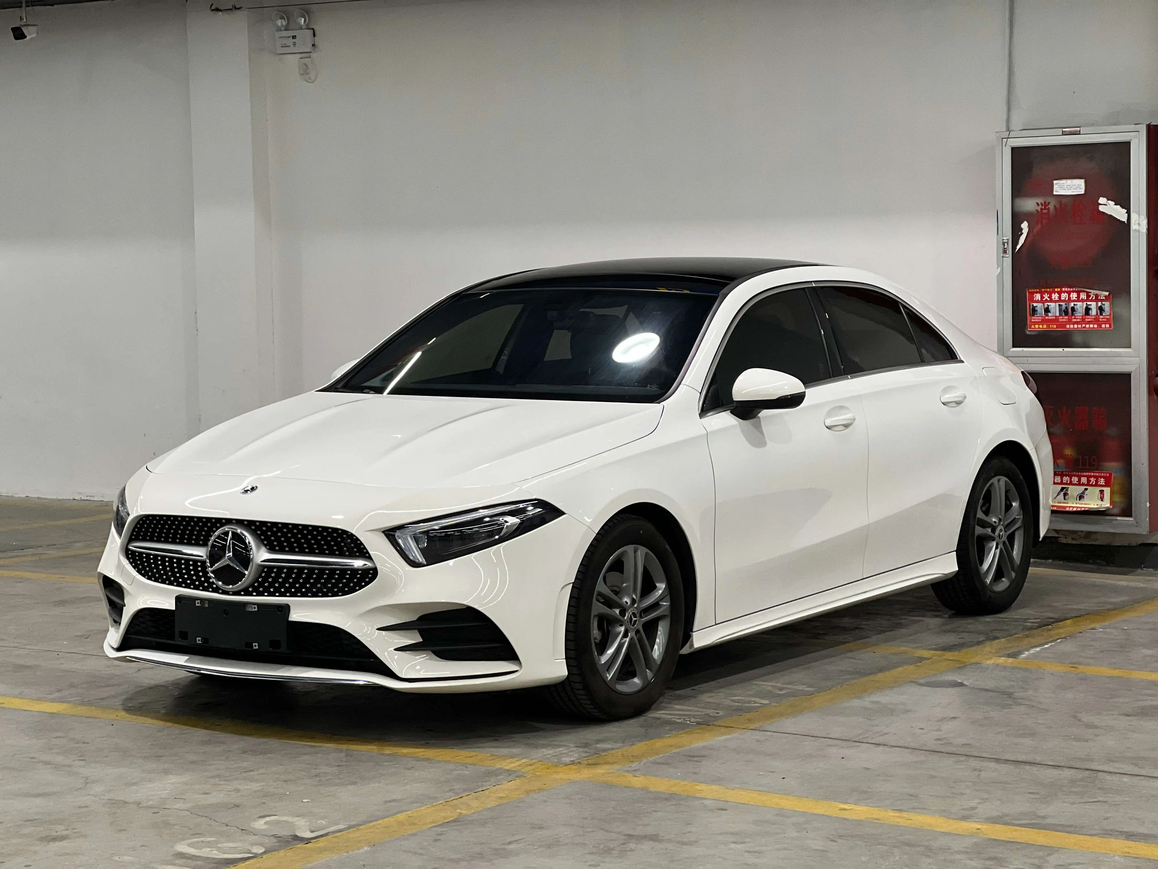 Mercedes-Benz Mercedes Benz A Class  из Китая