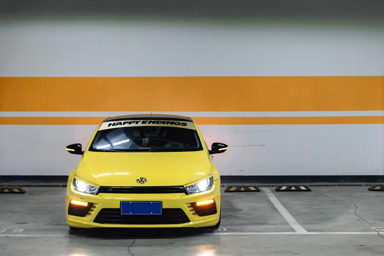 Volkswagen Scirocco  из Китая