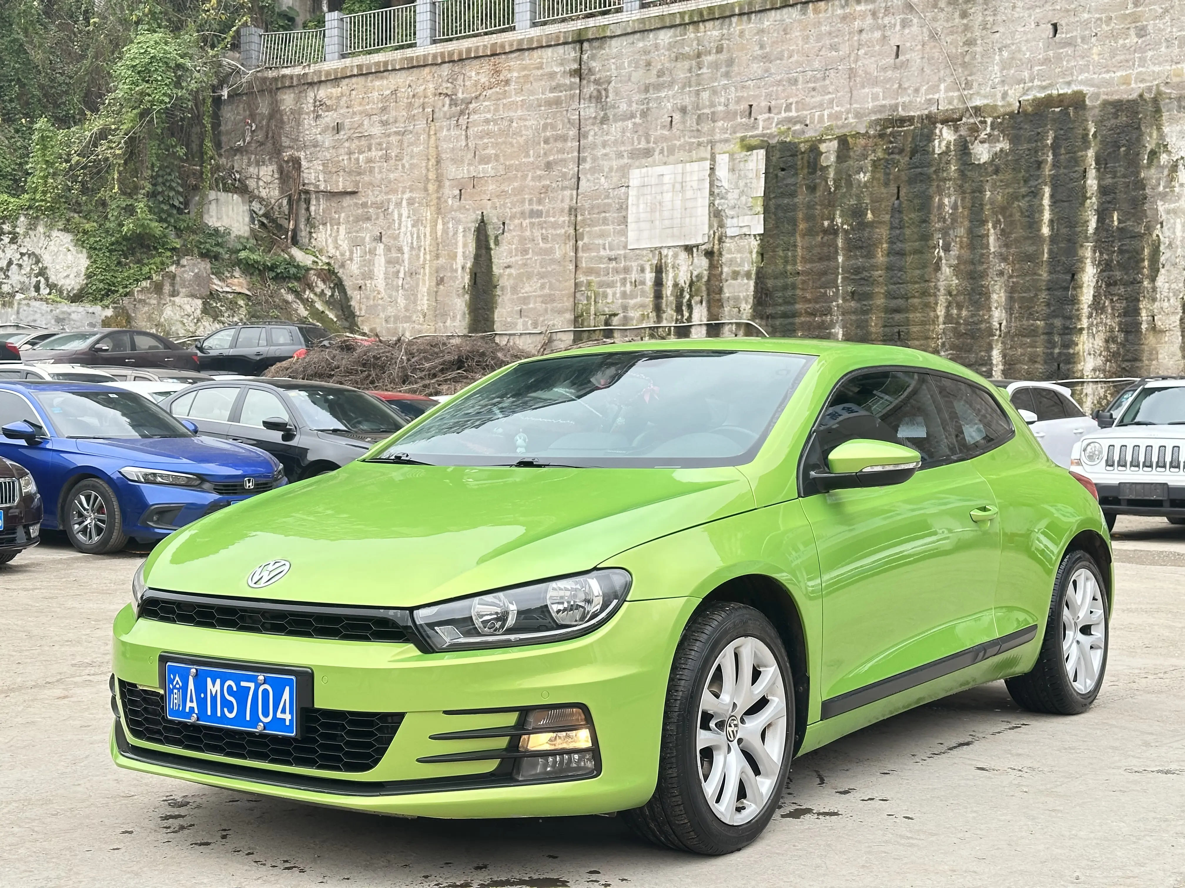 Volkswagen Scirocco  из Китая