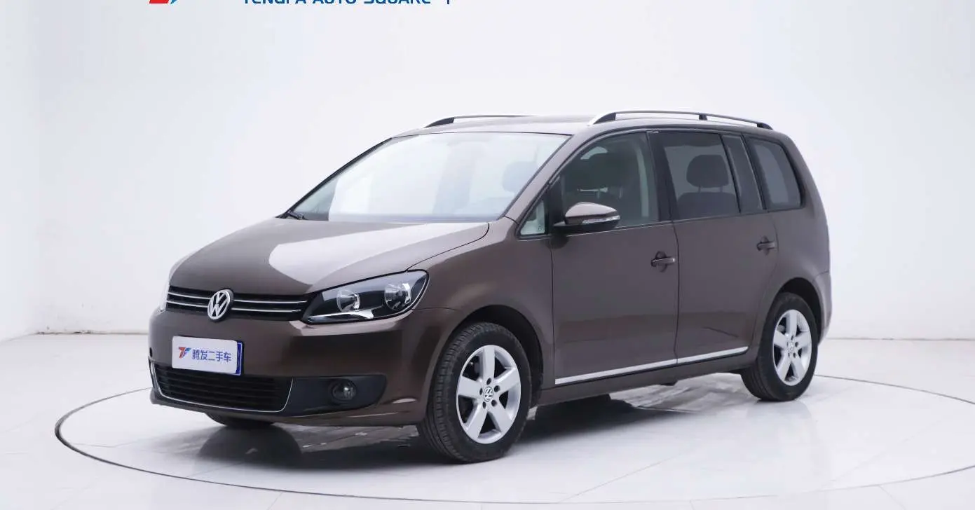 Volkswagen Touran  из Китая