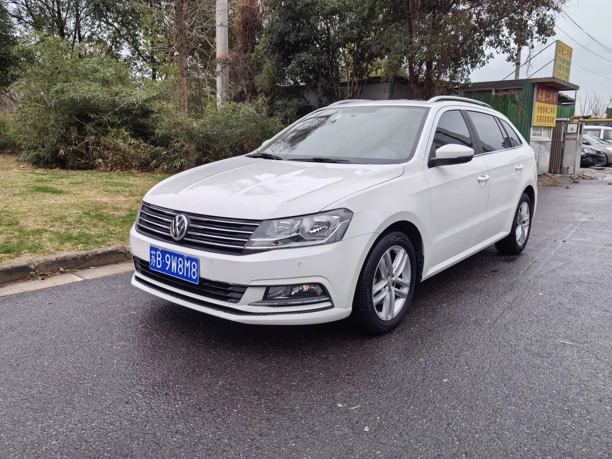 Volkswagen Langxing  из Китая