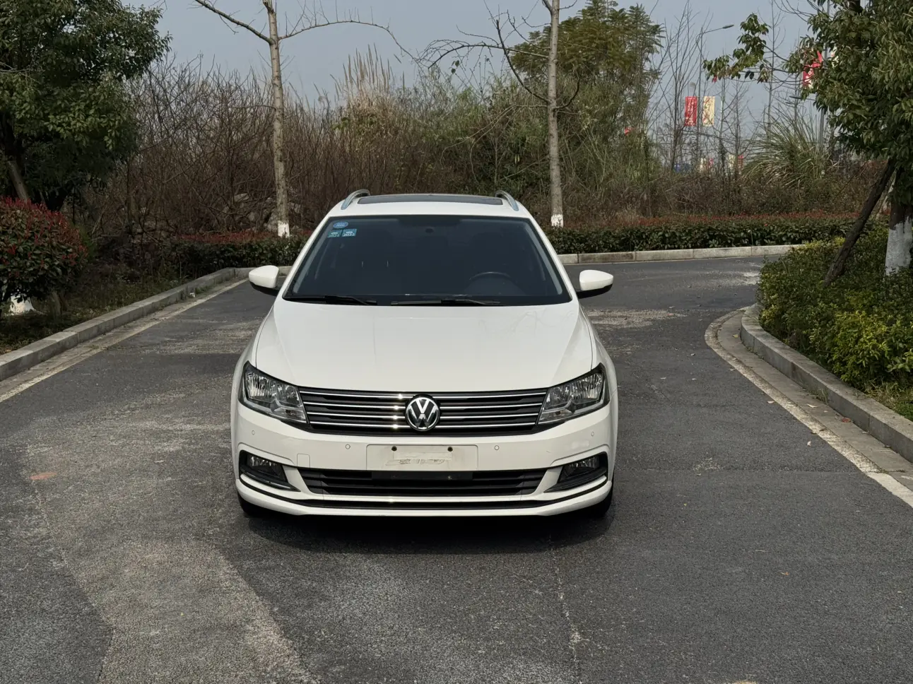 Volkswagen Langxing  из Китая