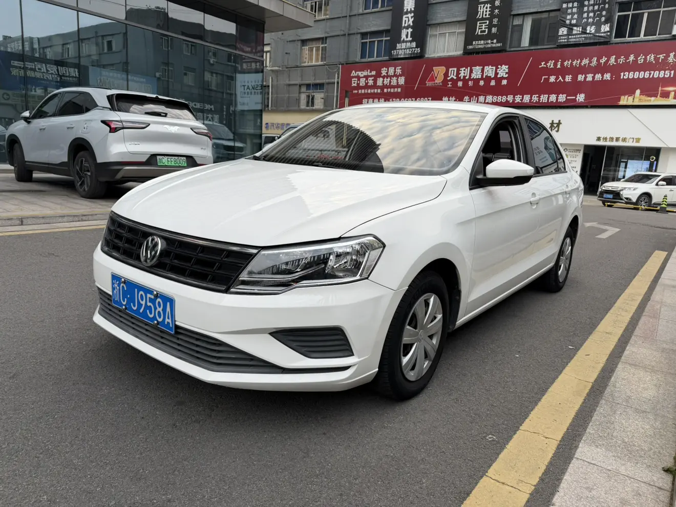 Volkswagen Jetta  из Китая