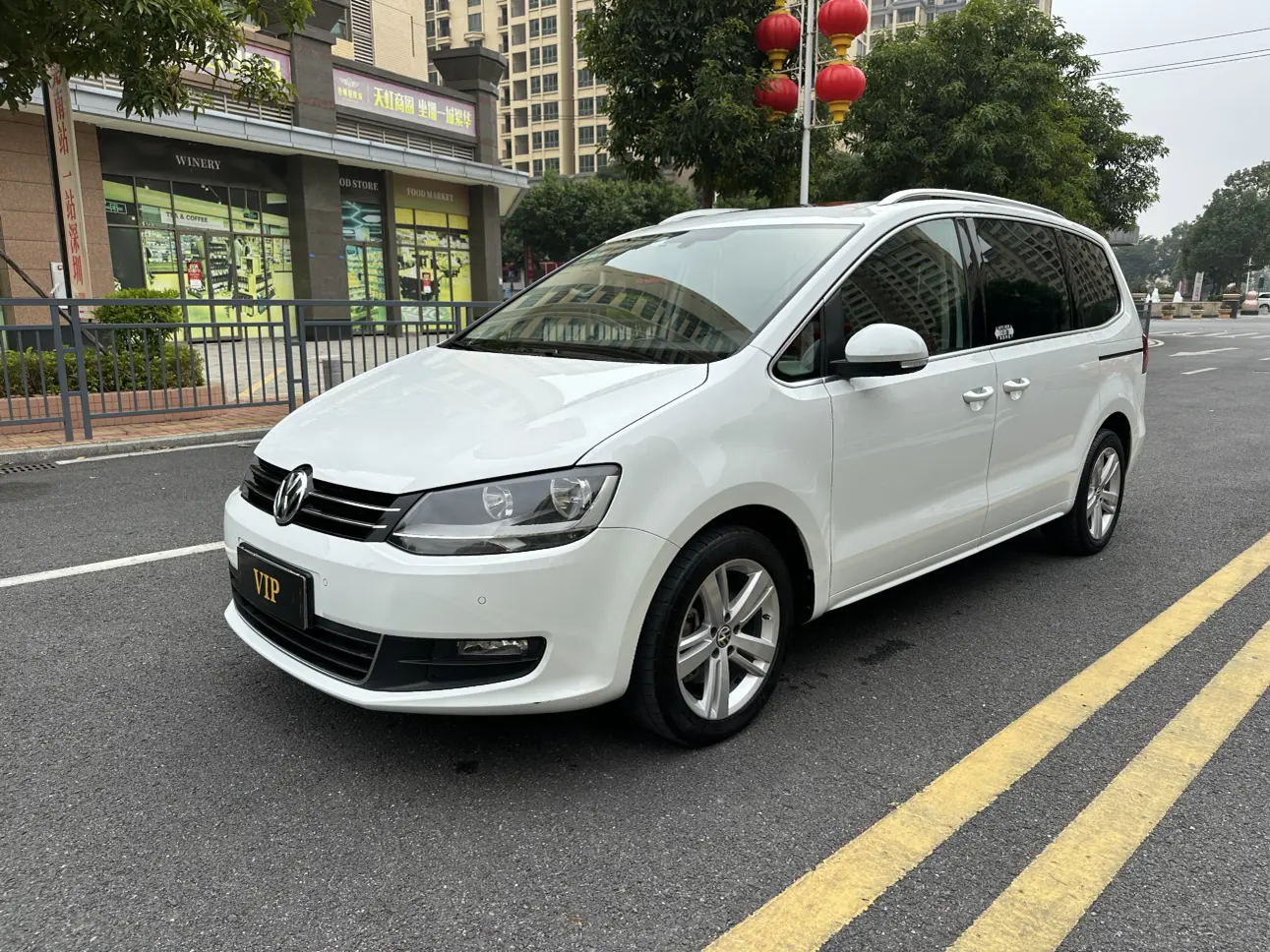 Volkswagen Sharon  из Китая