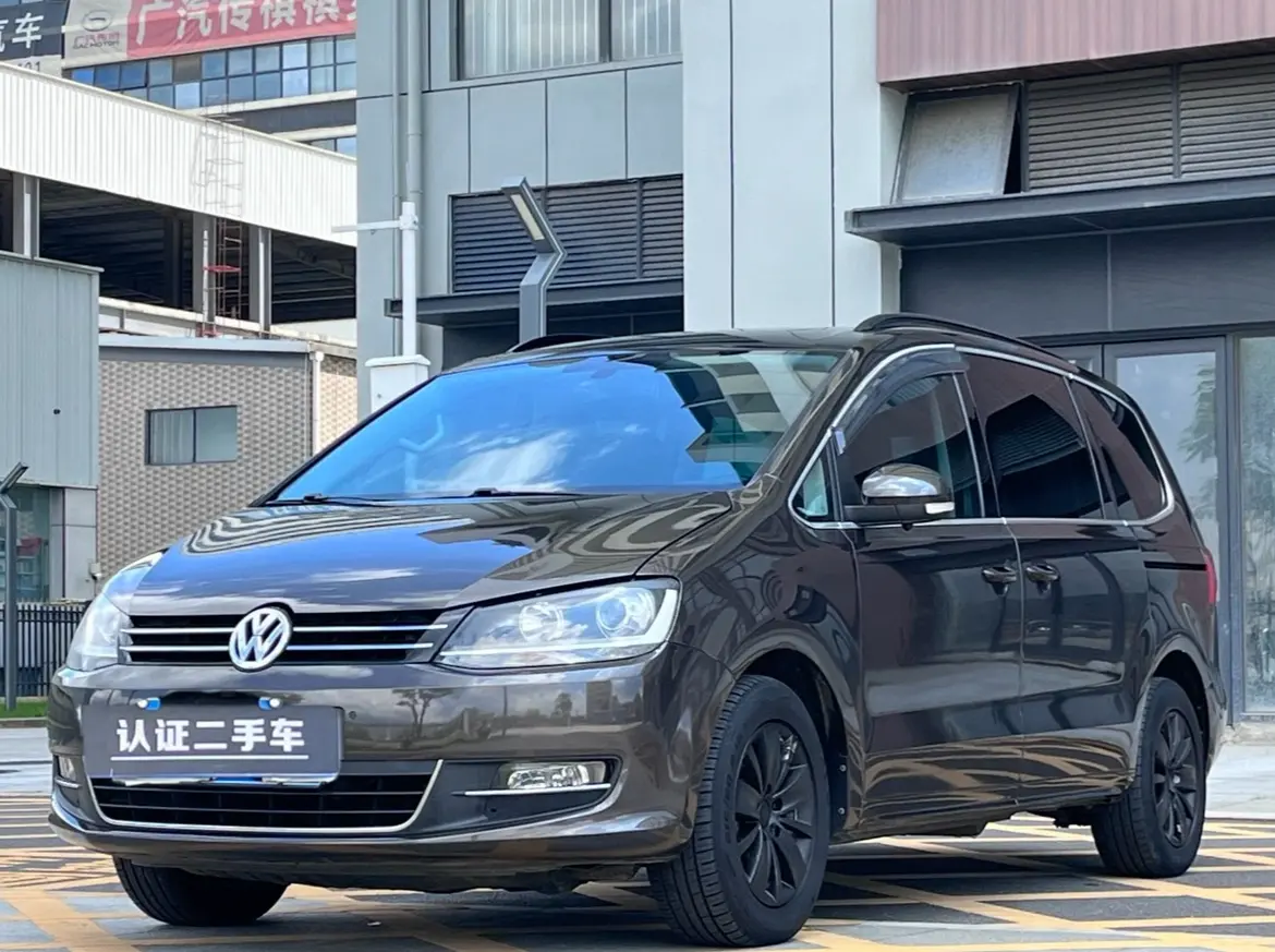 Volkswagen Sharon