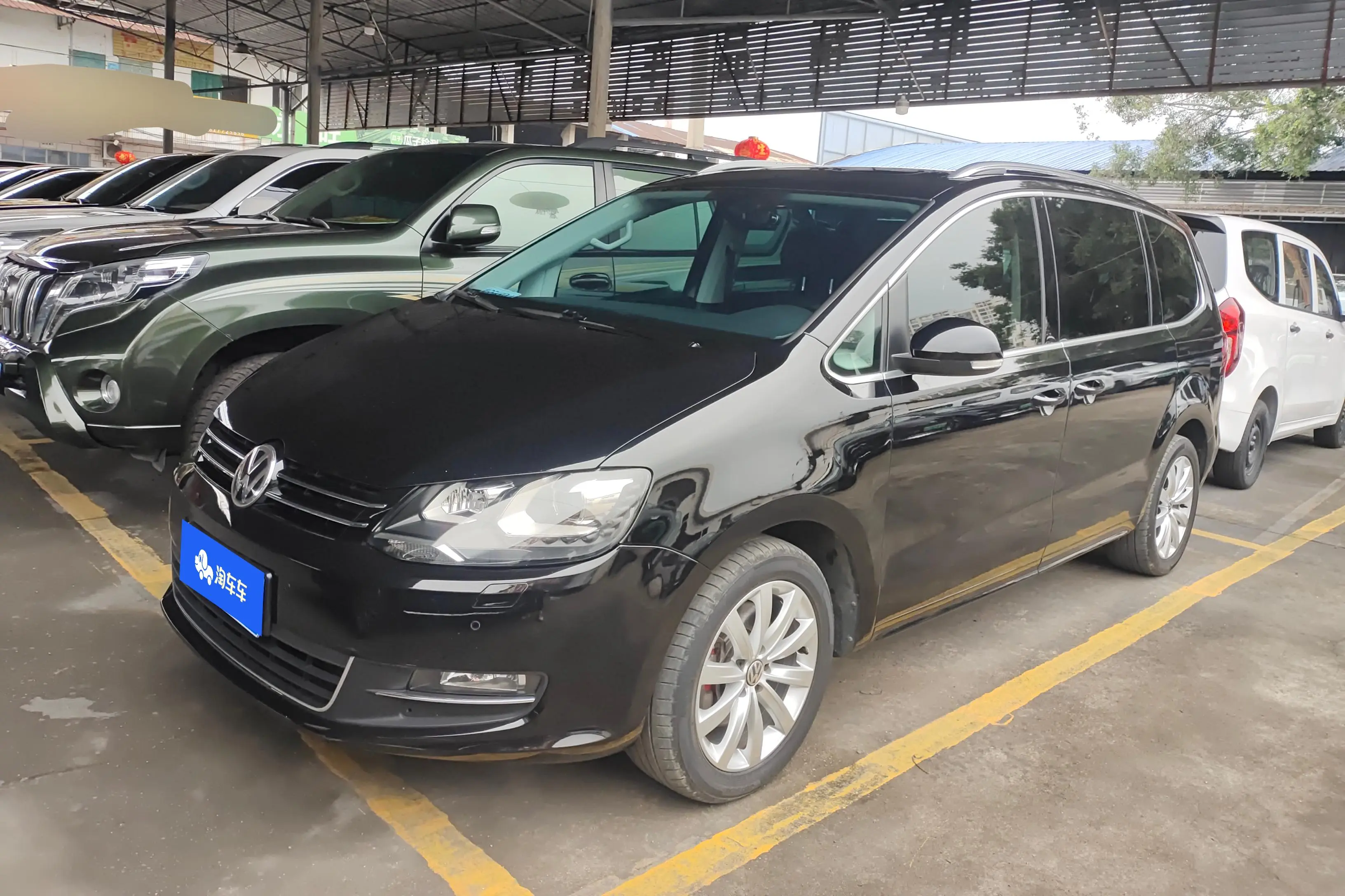 Volkswagen Sharon  из Китая