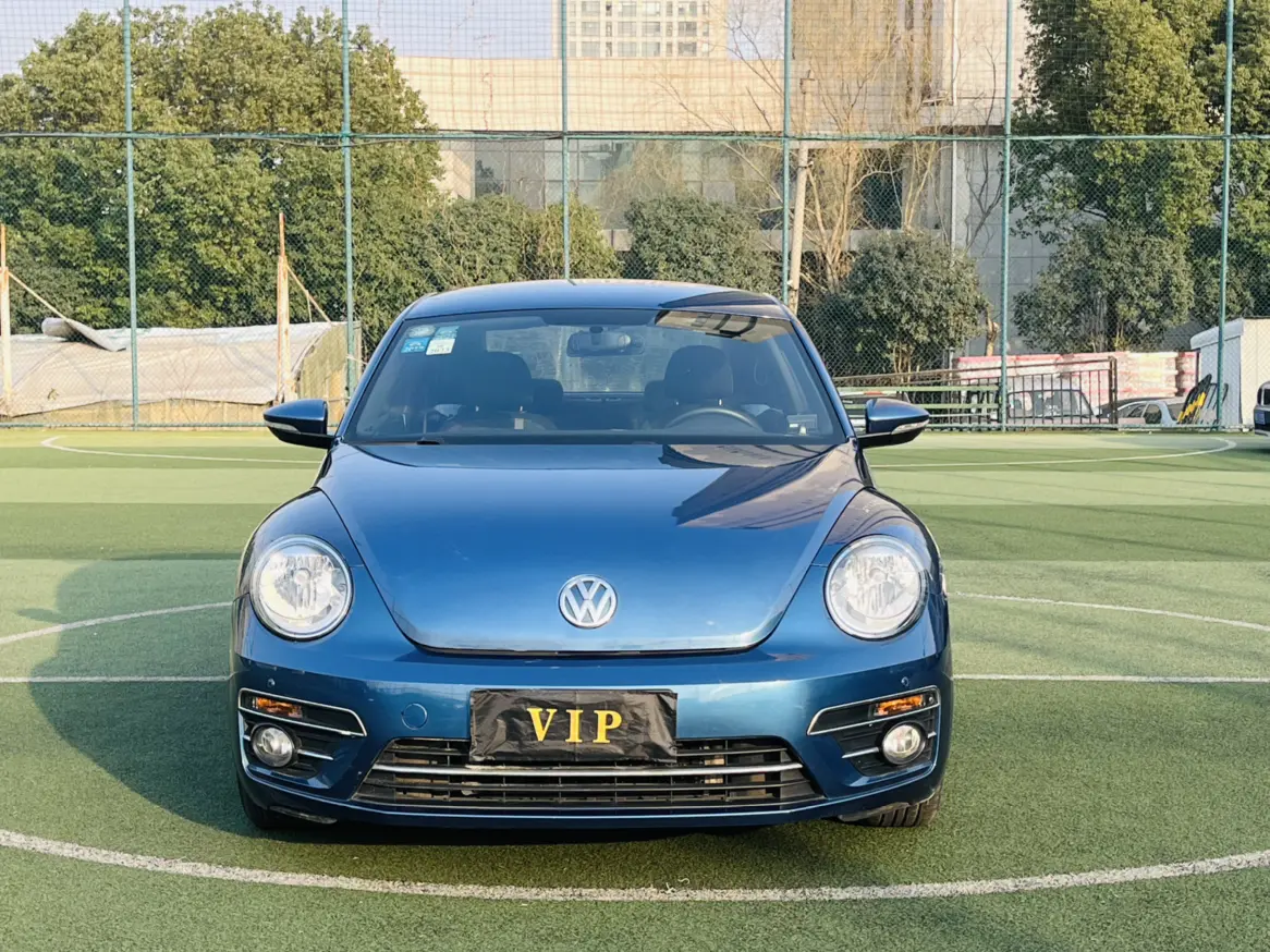Volkswagen Beetle  из Китая
