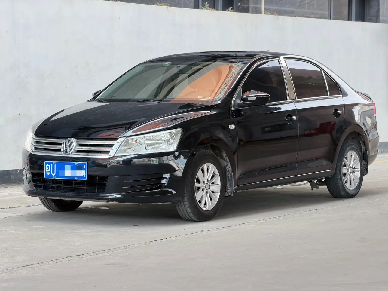 Volkswagen Santana  из Китая