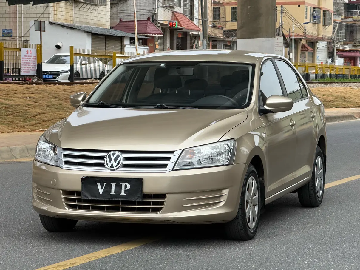 Volkswagen Santana  из Китая
