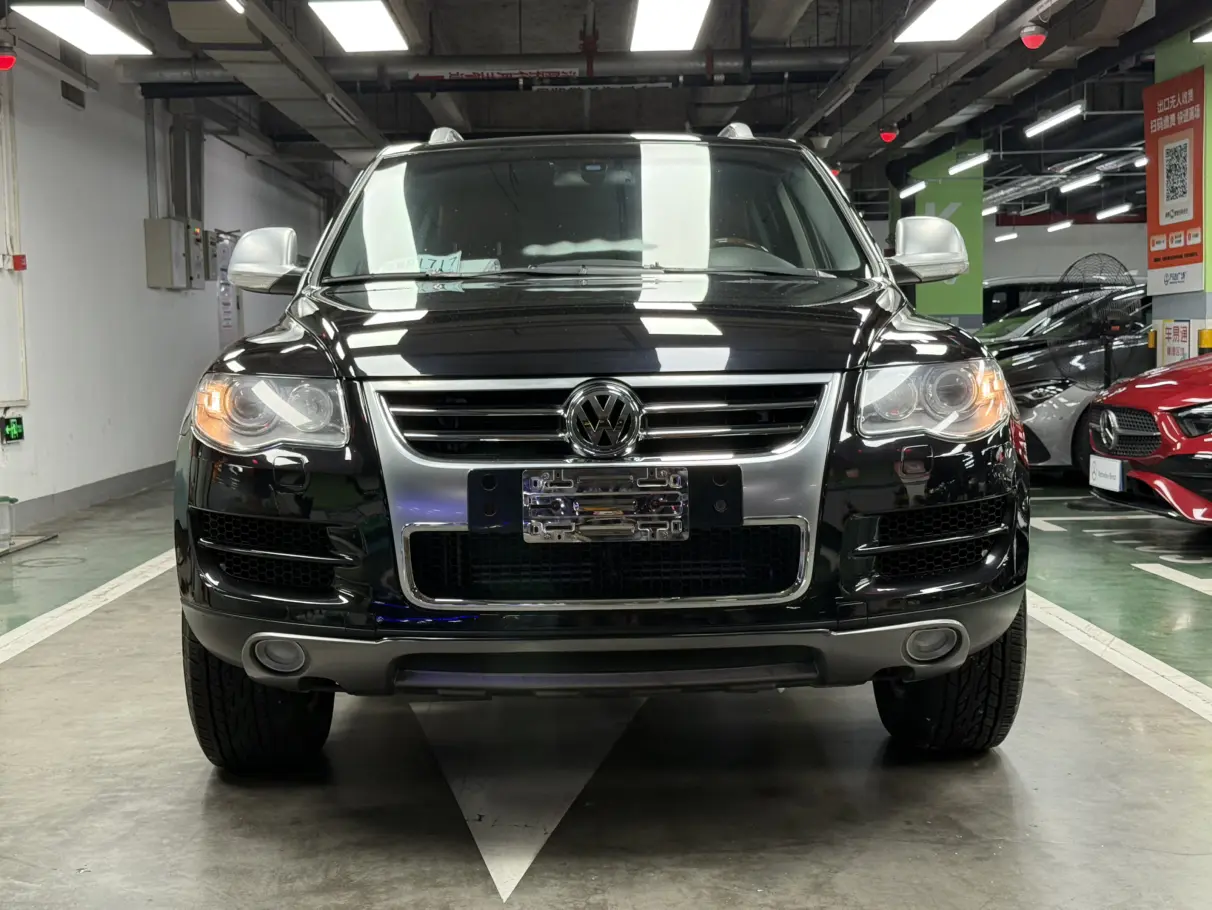 Volkswagen Touareg  из Китая